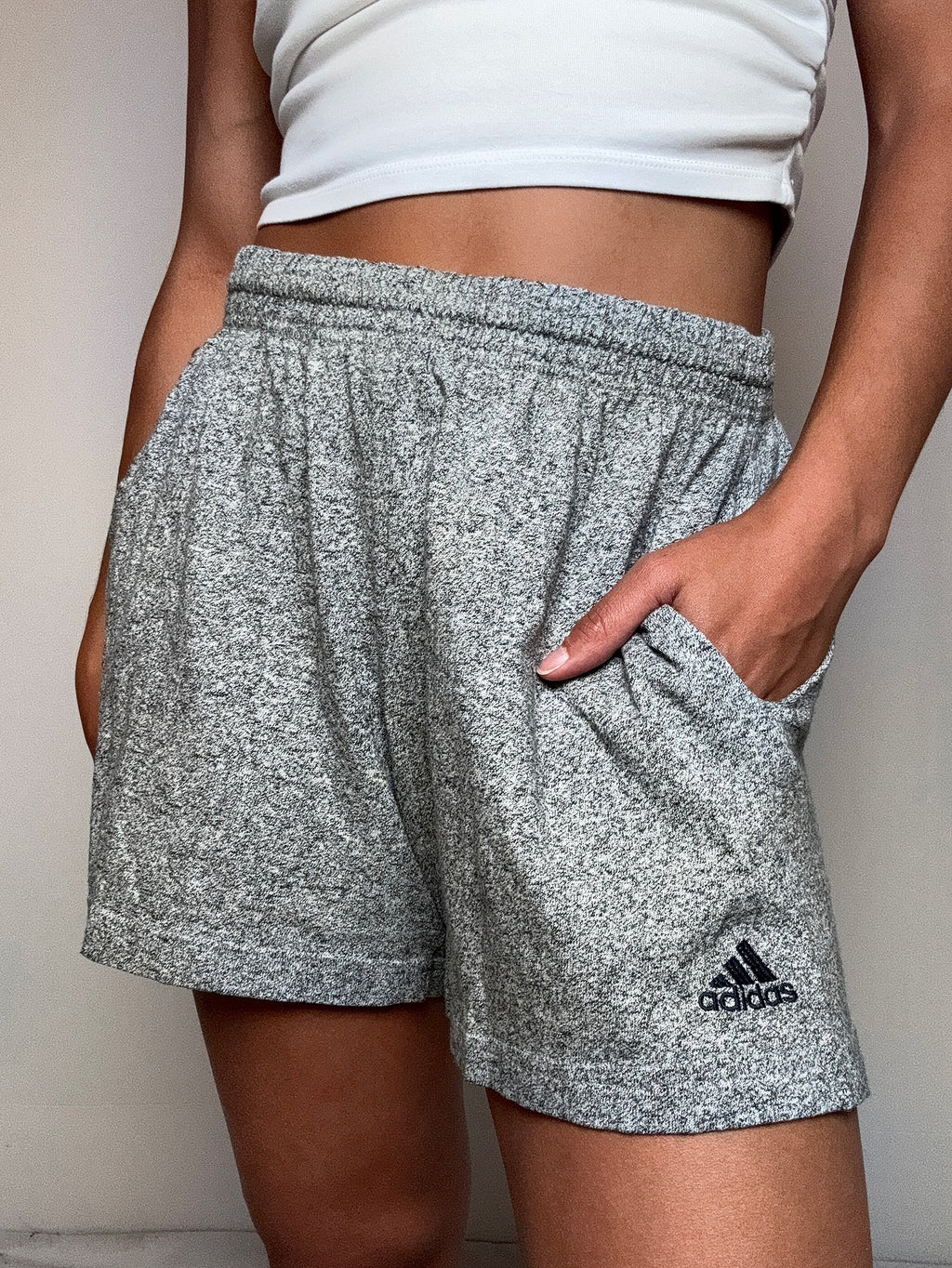 Short de sport gris Adidas S vintage