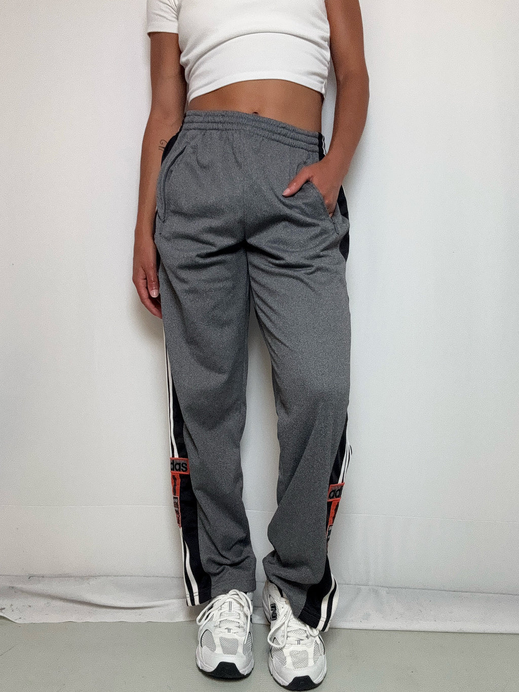 Jogging gris avec pressions Adidas S vintage