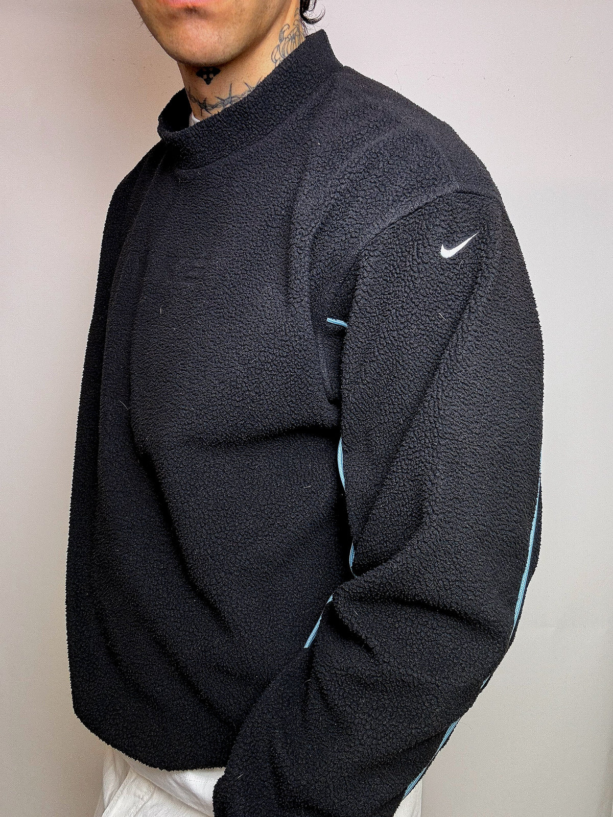 FILA L/XL Vintage Black Fleece