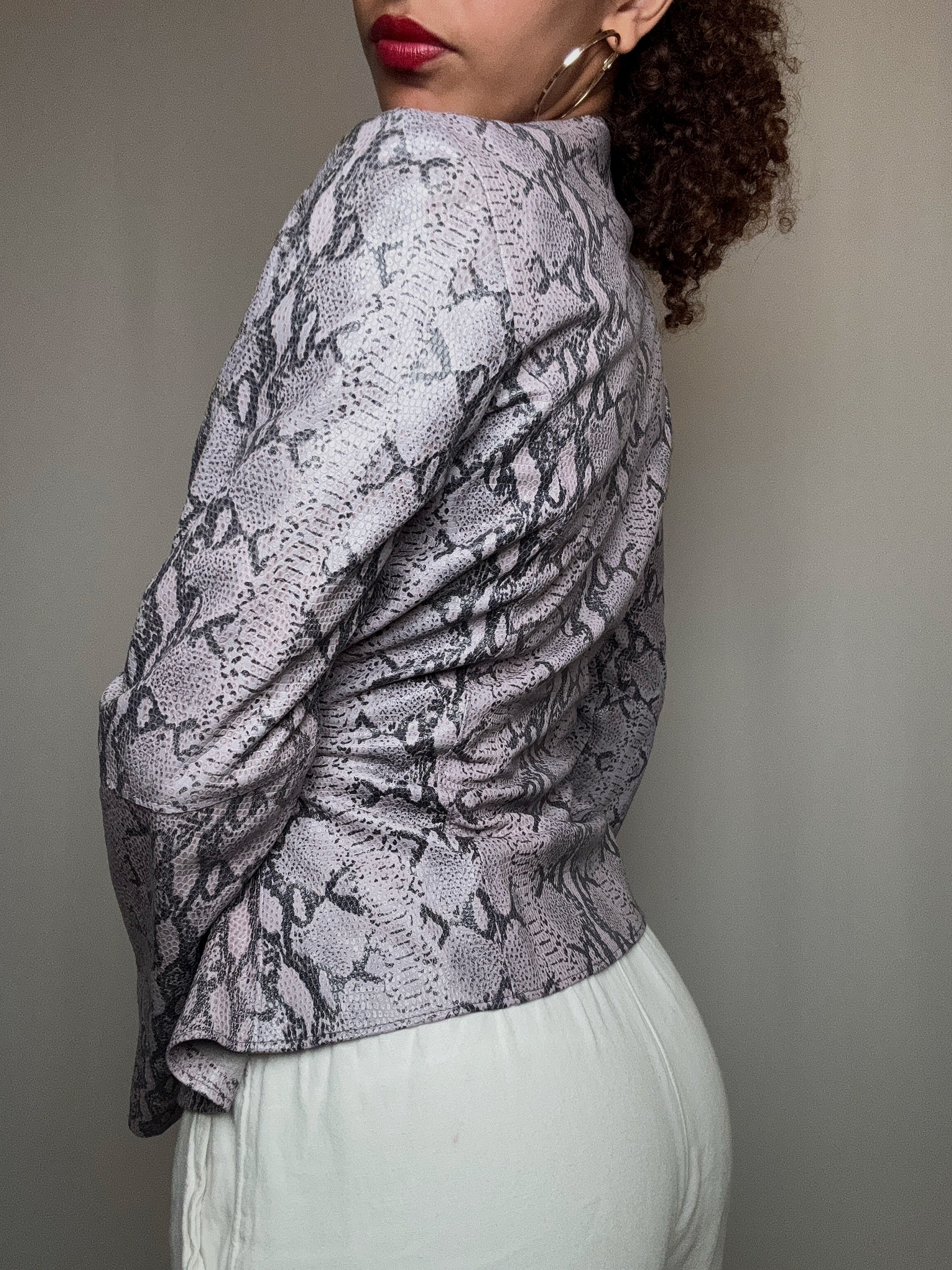 Veste cintrée en cuir python parme XS/S vintage