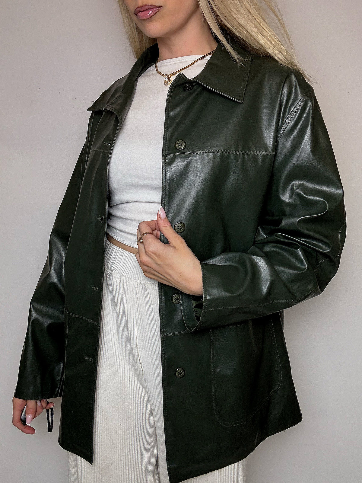 Vintage XL lange burgunderfarbene Lacklederjacke