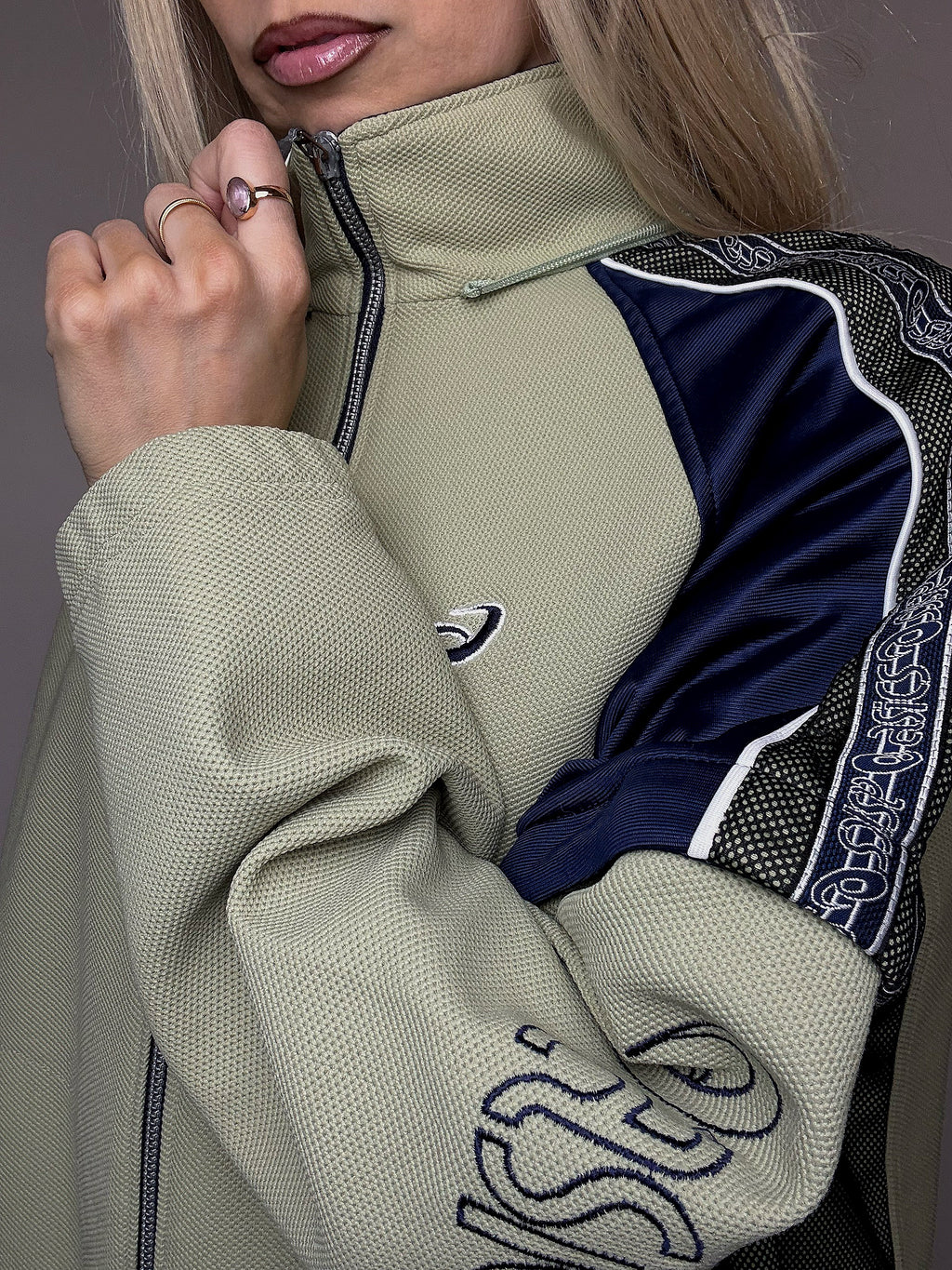 Jacket de sport kaki ASICS M vintage