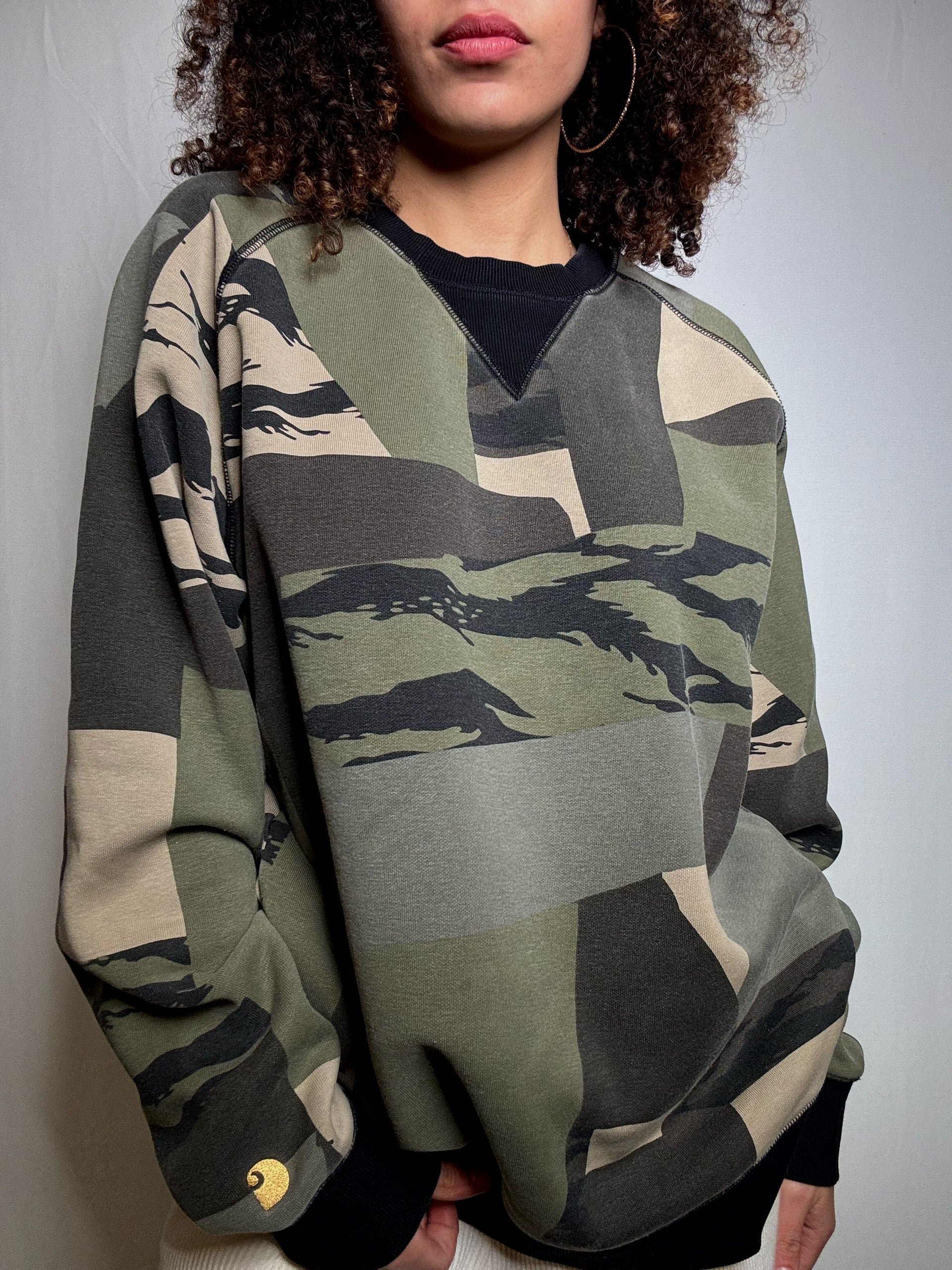 Sweat camouflage Carhartt L vintage