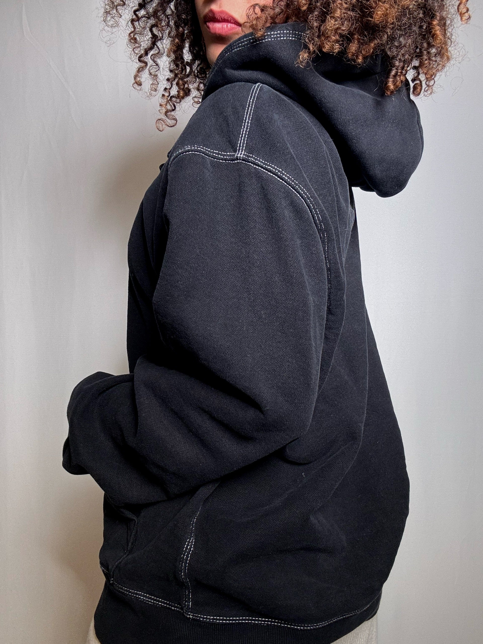 Sweat noir Carhartt M vintage