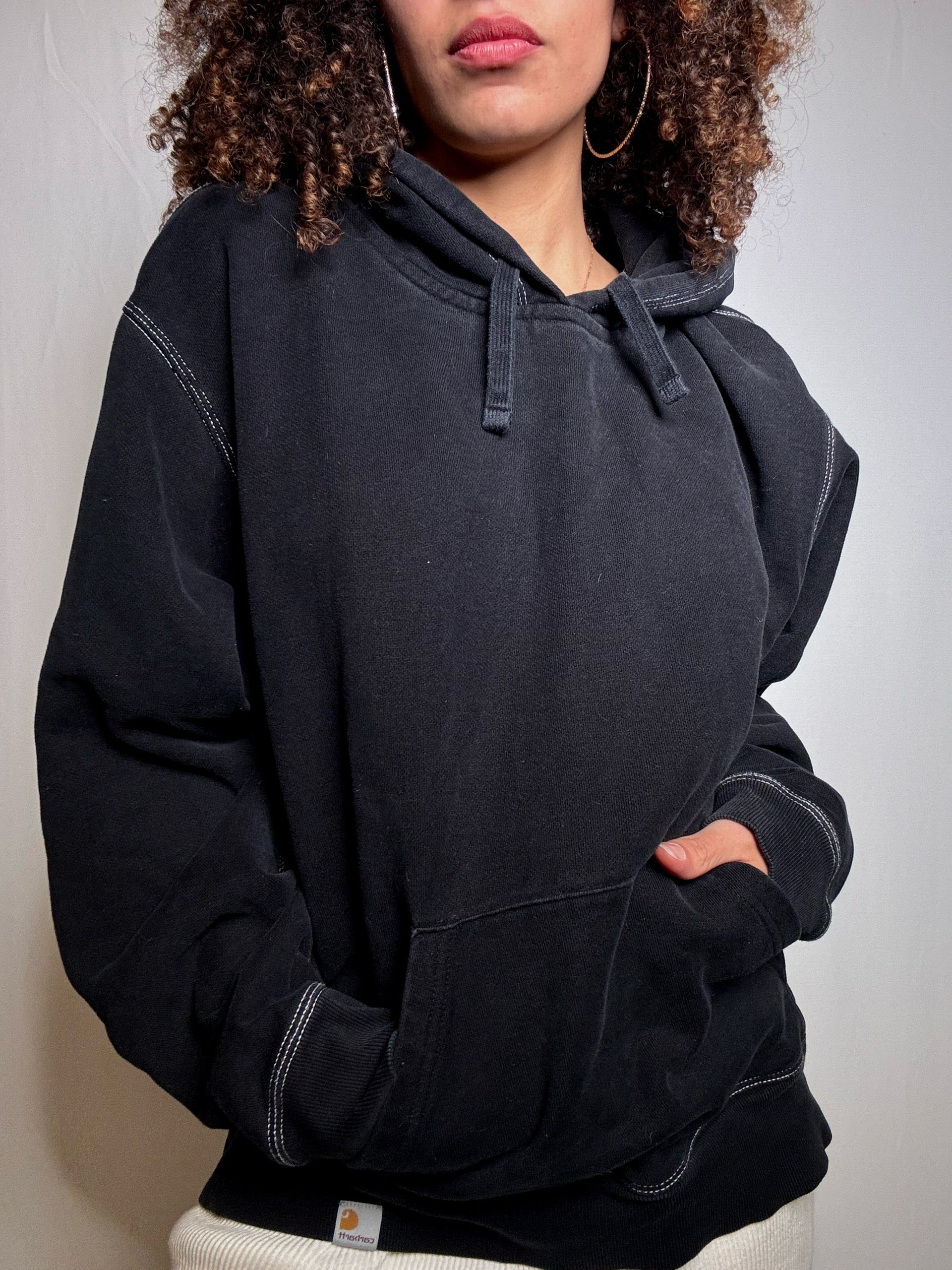 Sweat noir Carhartt M vintage