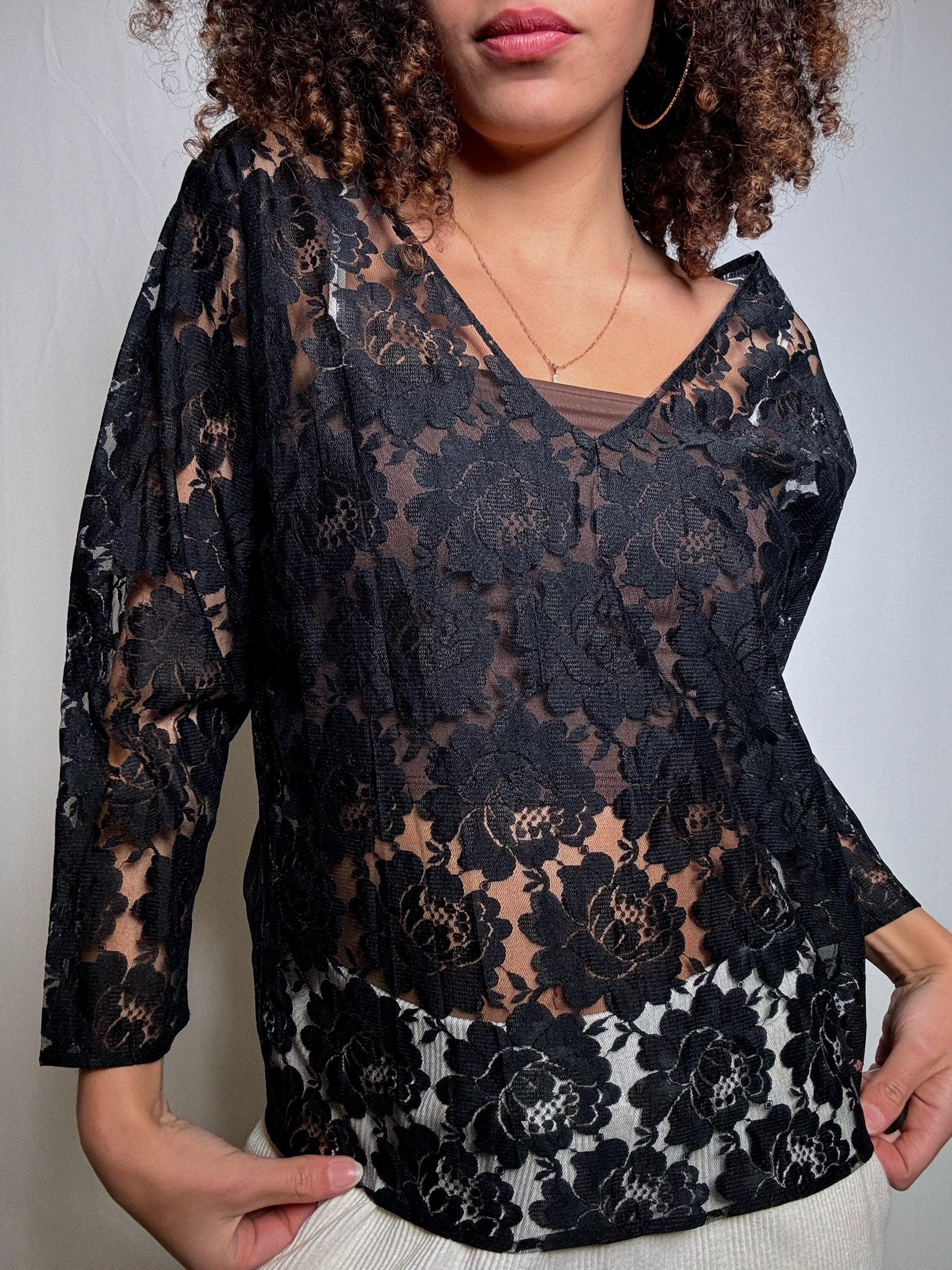 Top en dentelle noire L vintage