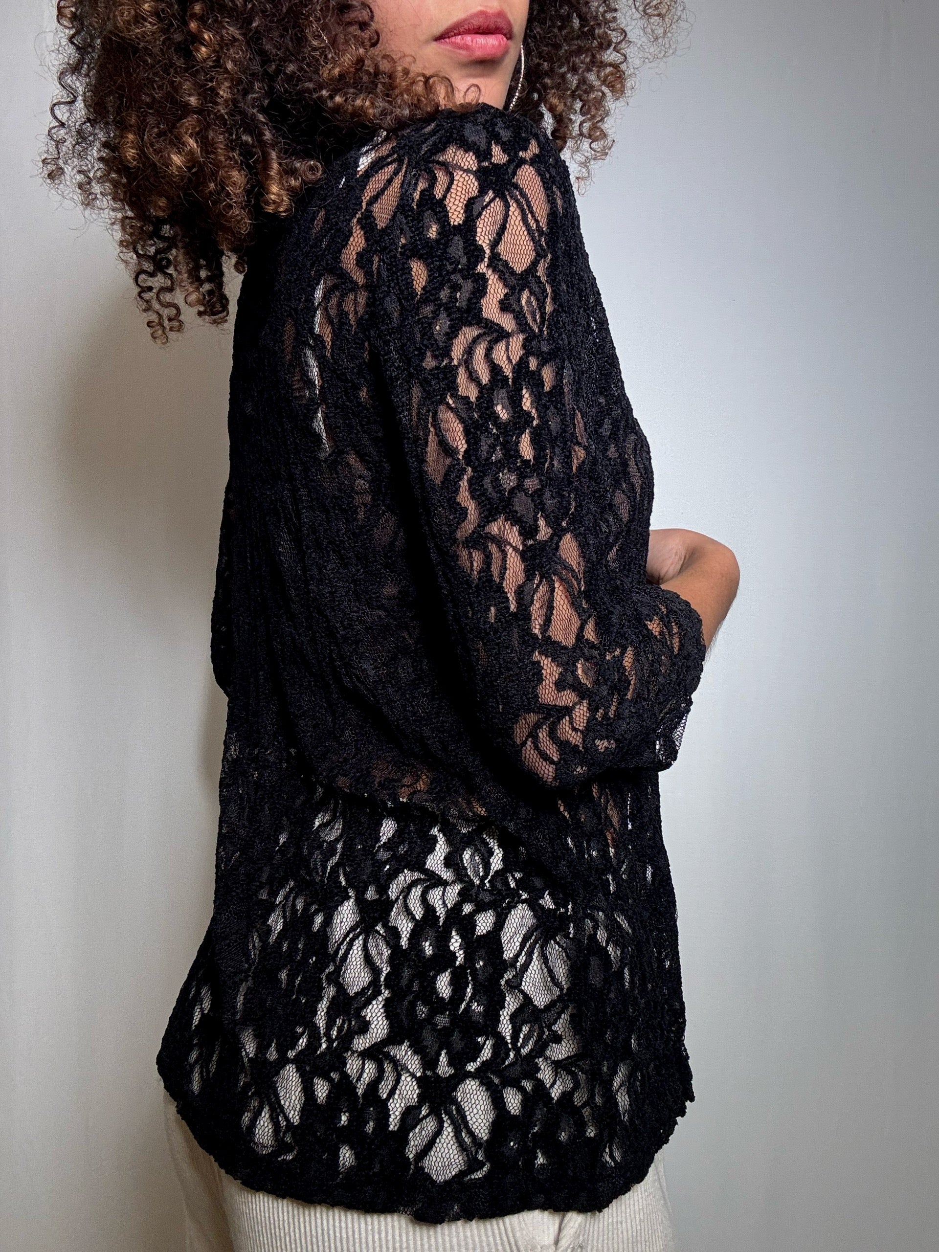 Top en dentelle noire M/L vintage