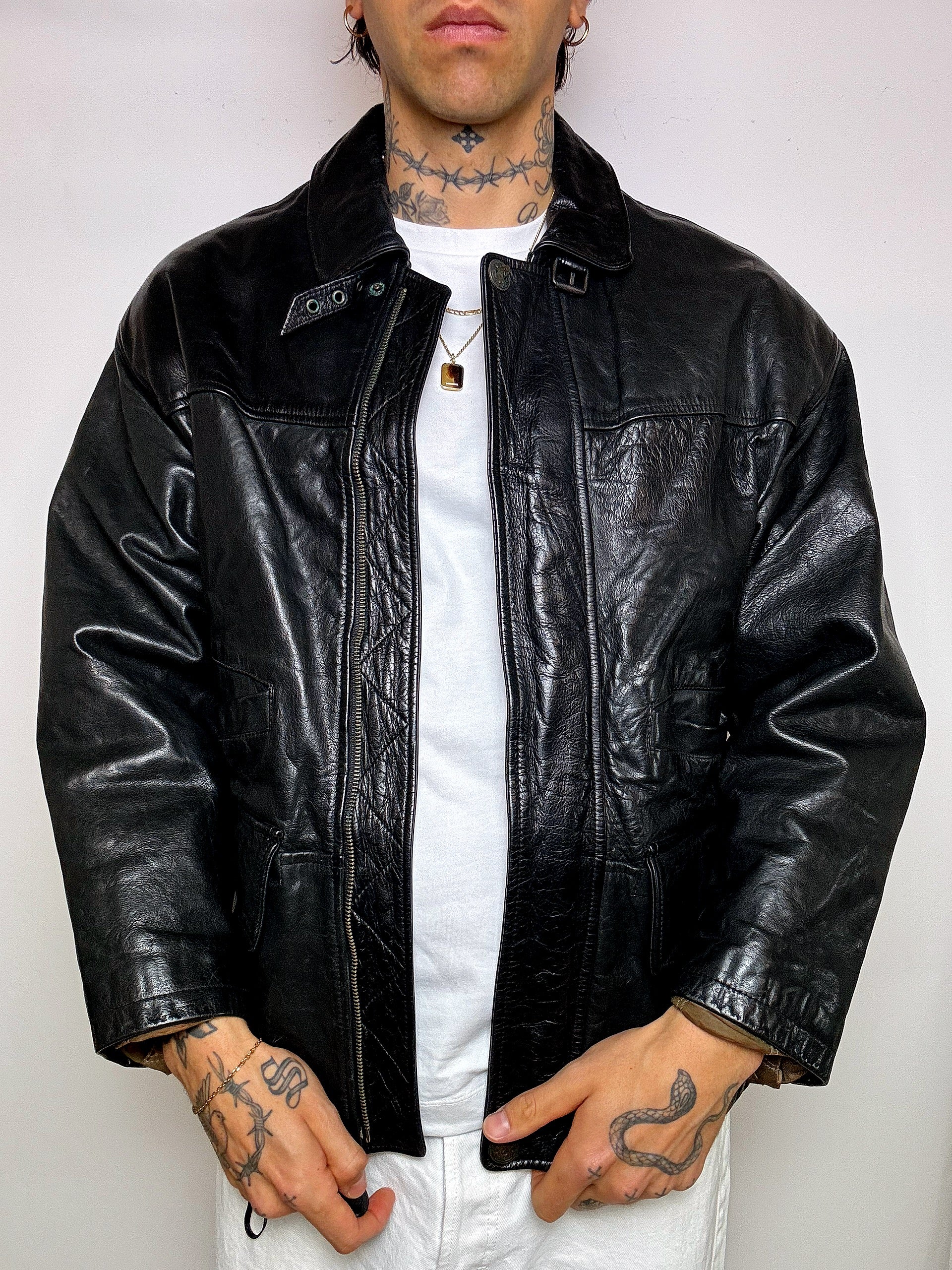 Veste en cuir noire droite XL vintage