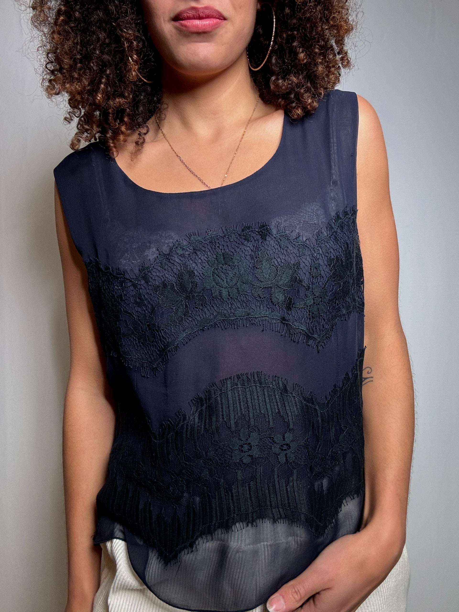 Top dentellé marine M/L vintage