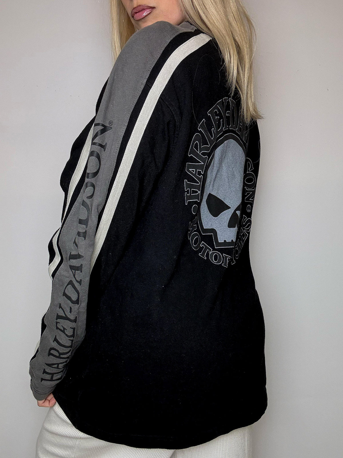 HARLEY DAVIDSON M vintage blue round neck sweatshirt