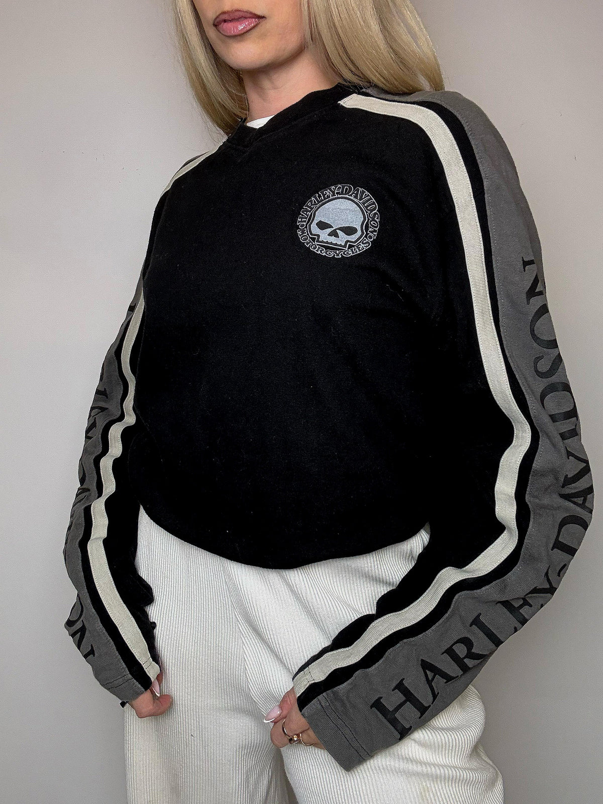 HARLEY DAVIDSON M vintage blue round neck sweatshirt