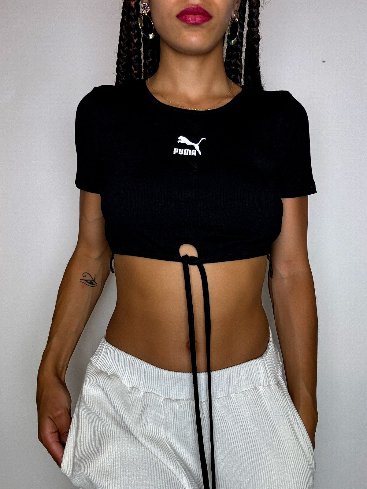 Tee shirt court noir à cordon PUMA M vintage