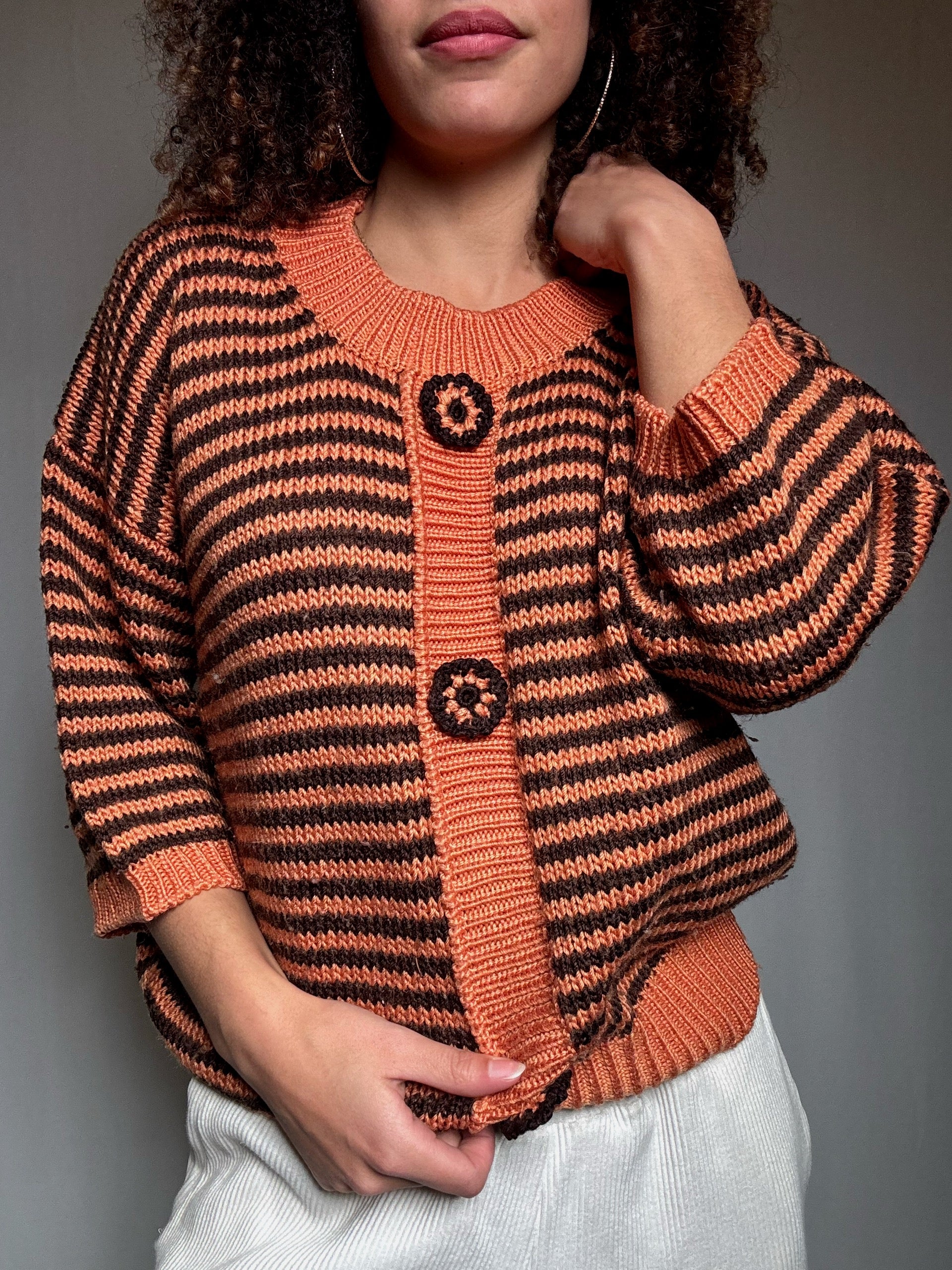 Pull en maille orange et brun M vintage