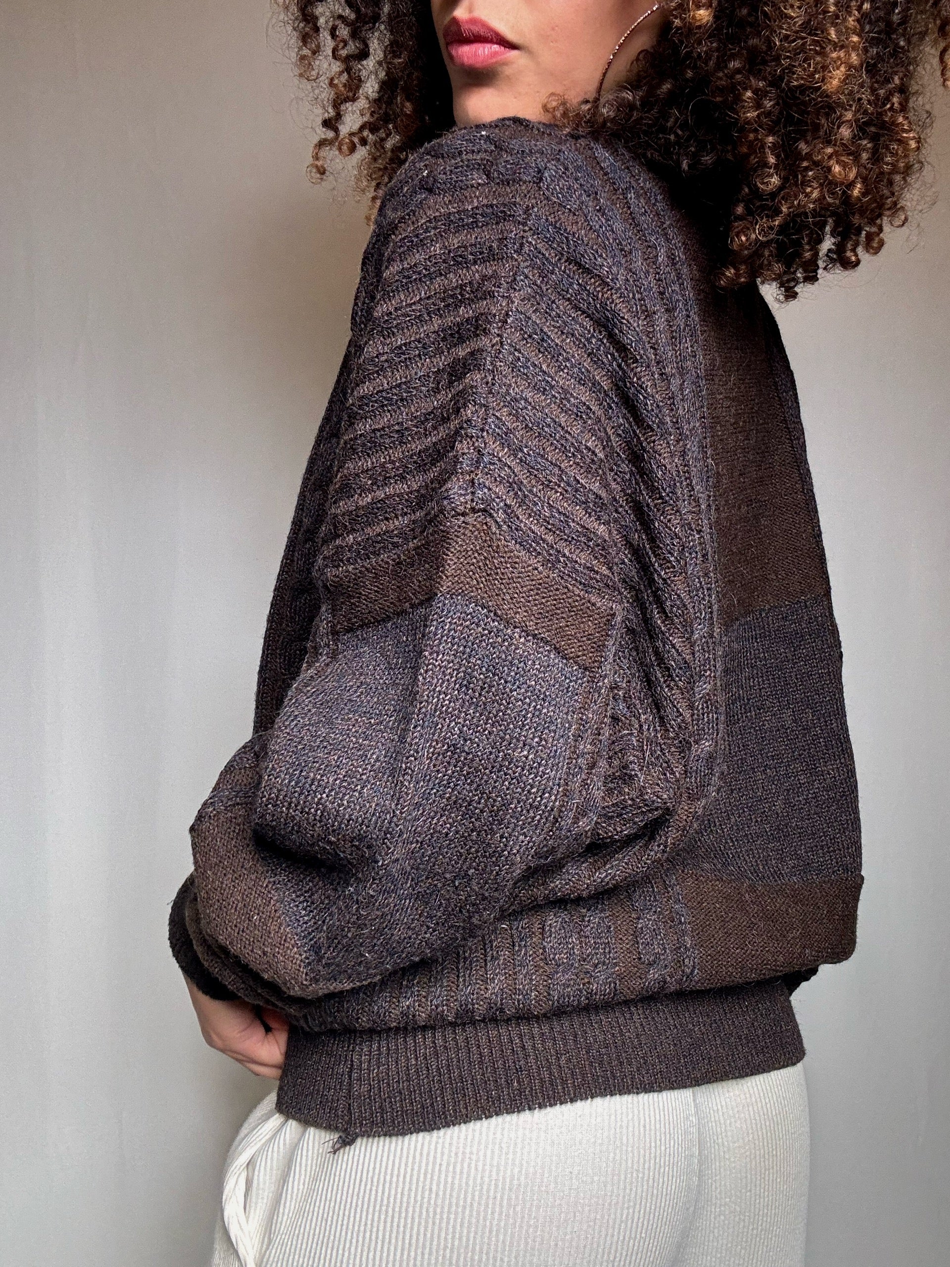 Pull en maille brun brodé XL vintage