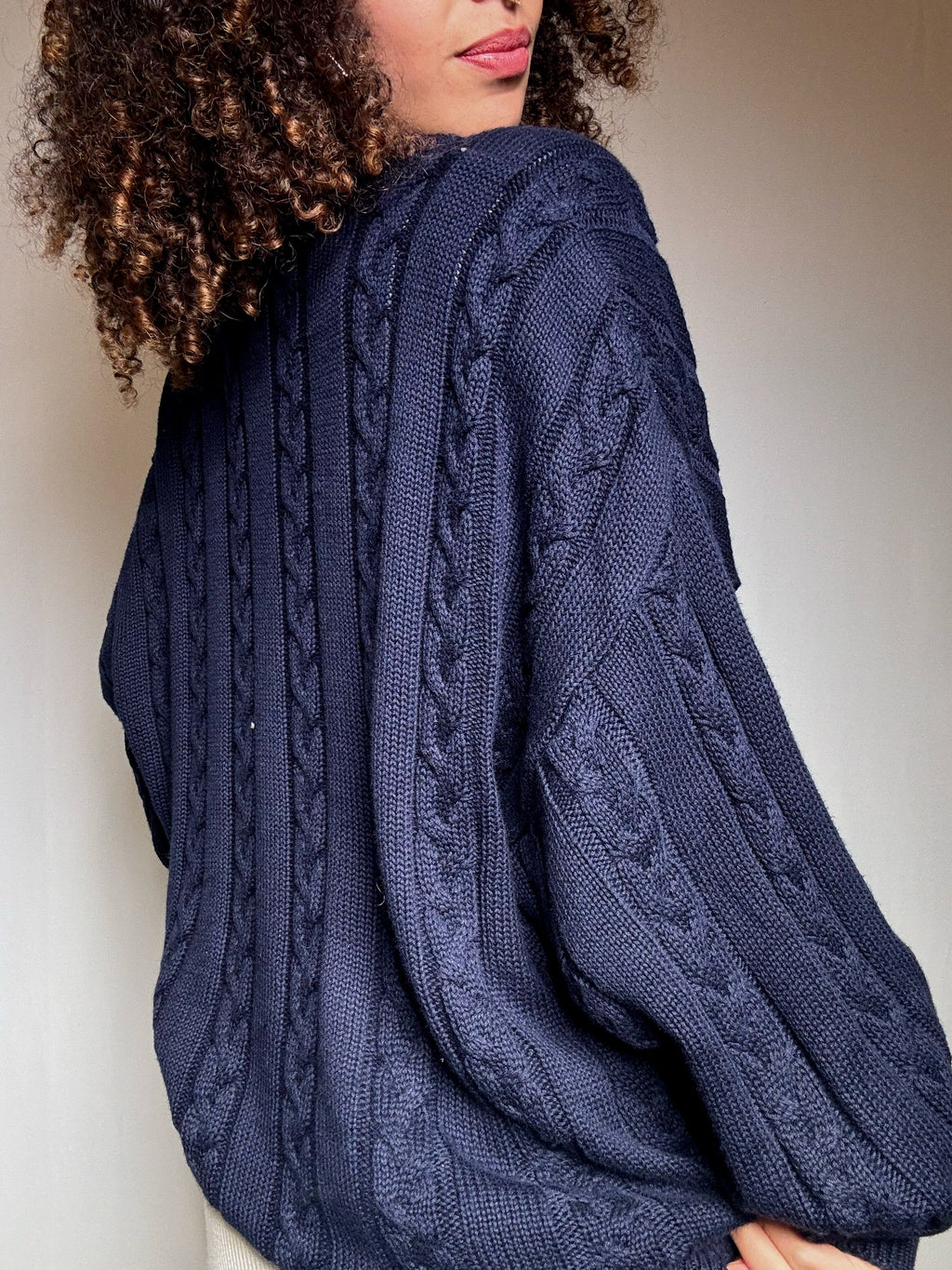 Pull en maille marine brodé XXL vintage