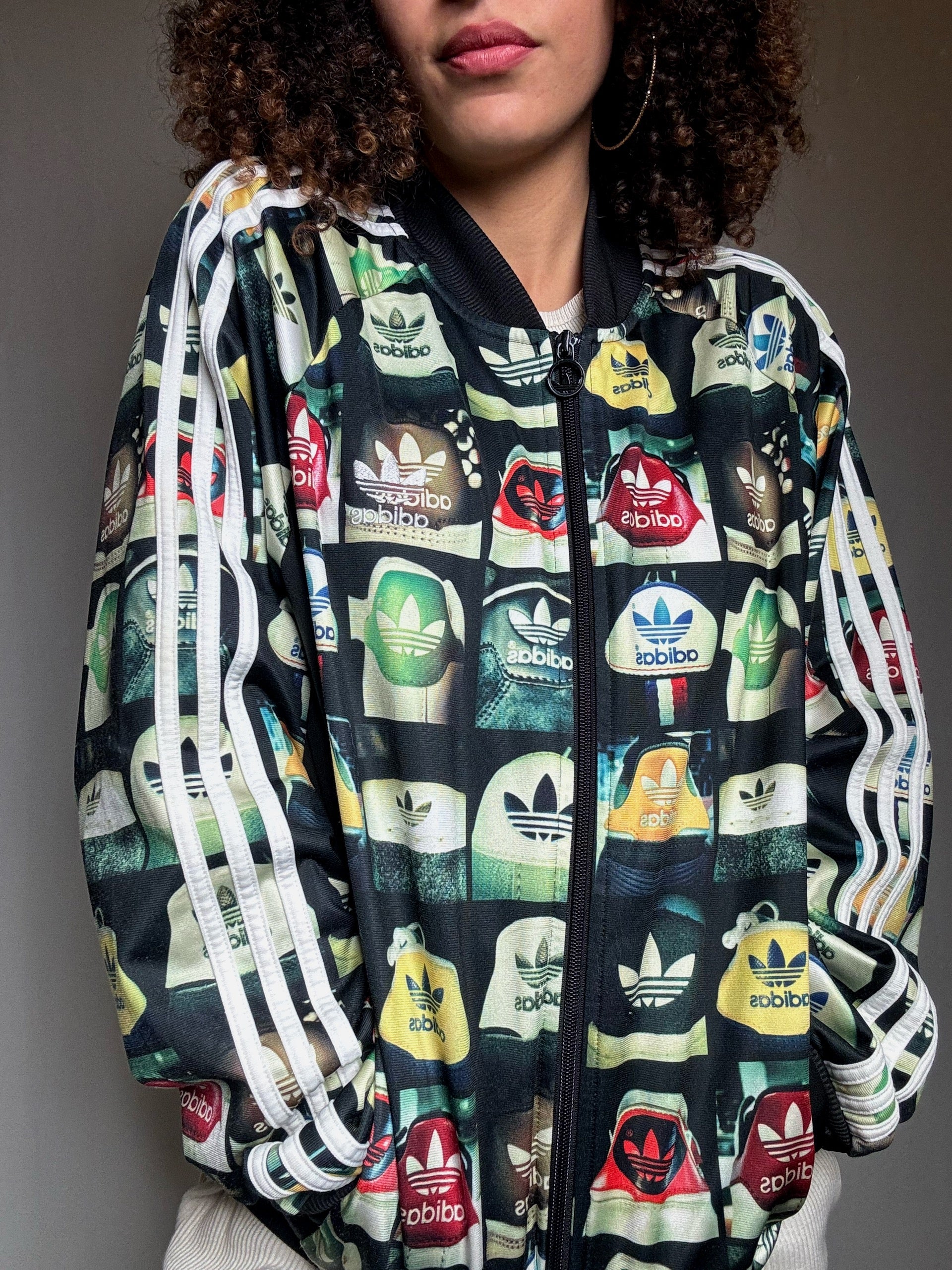 Adidas L Vintage Grafik-Sportjacke