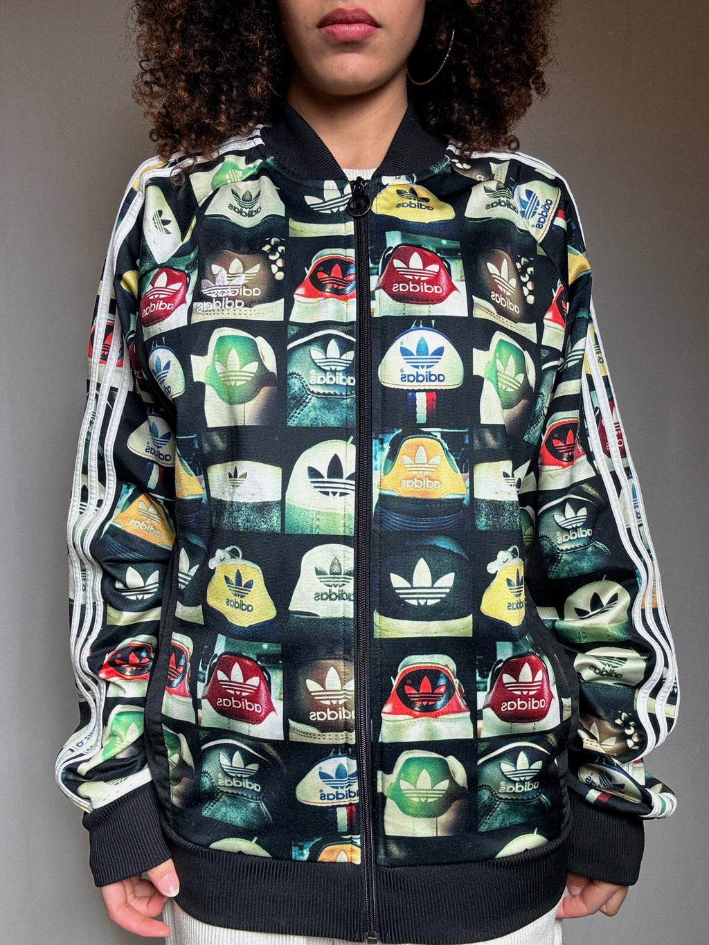 Adidas L Vintage Grafik-Sportjacke