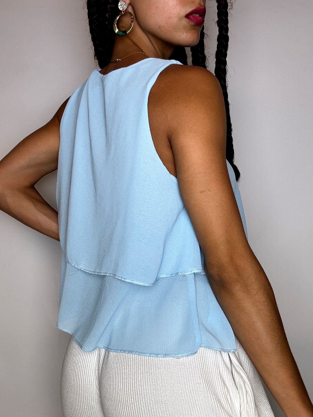 Top bleu ciel à volants S/M vintage