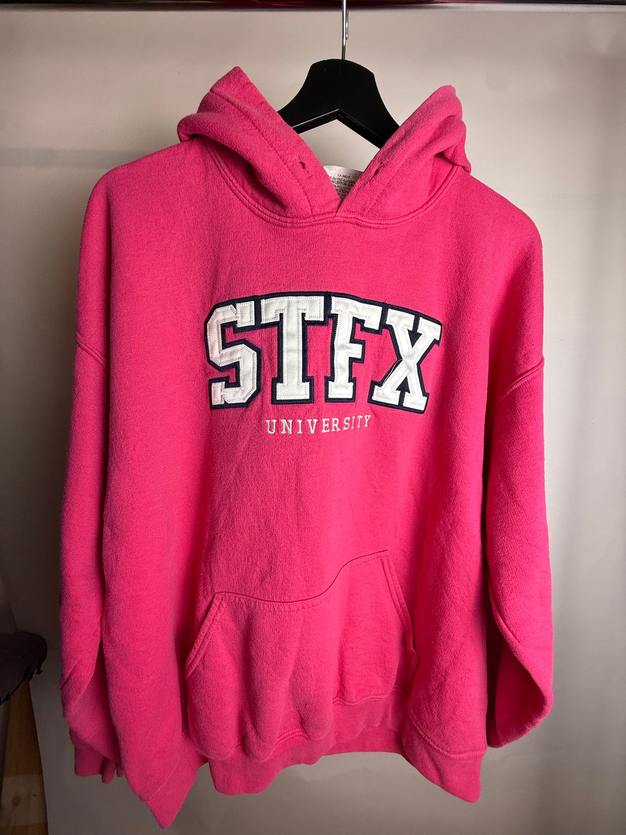 Sweat a capuche rose M braderie