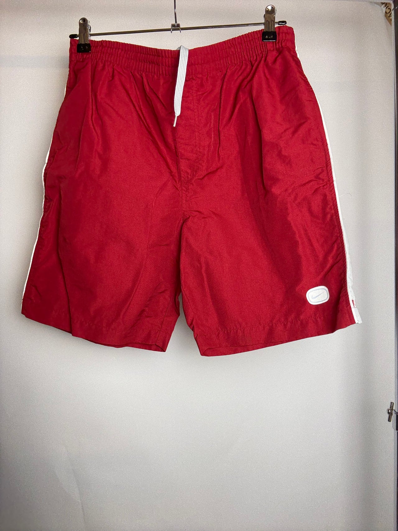 Short de sport nike rouge M braderie