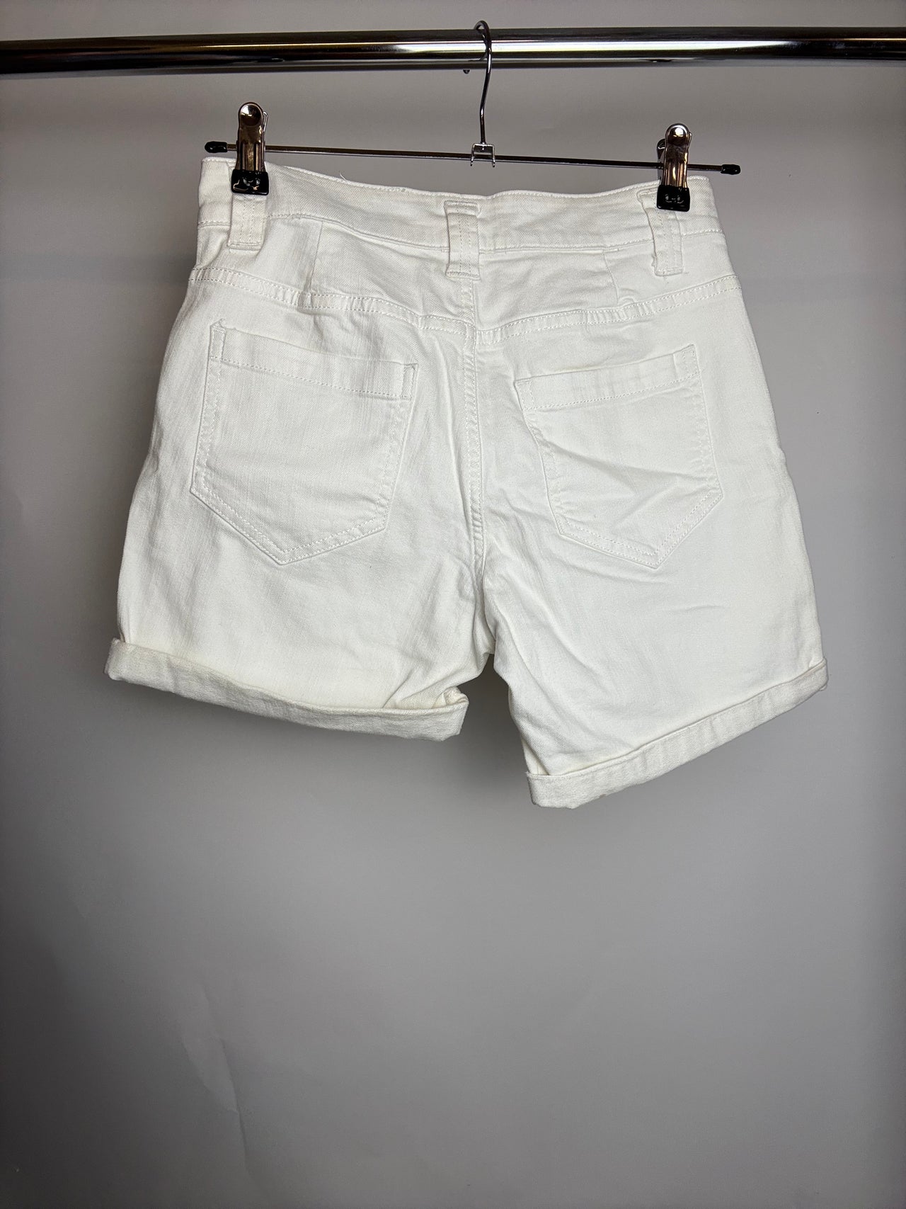 Short en jean blanc S braderie