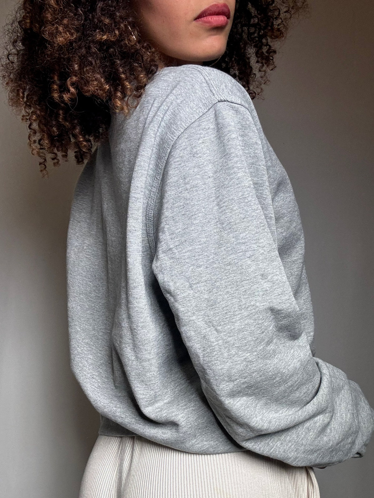 Sweat gris Nike L vintage