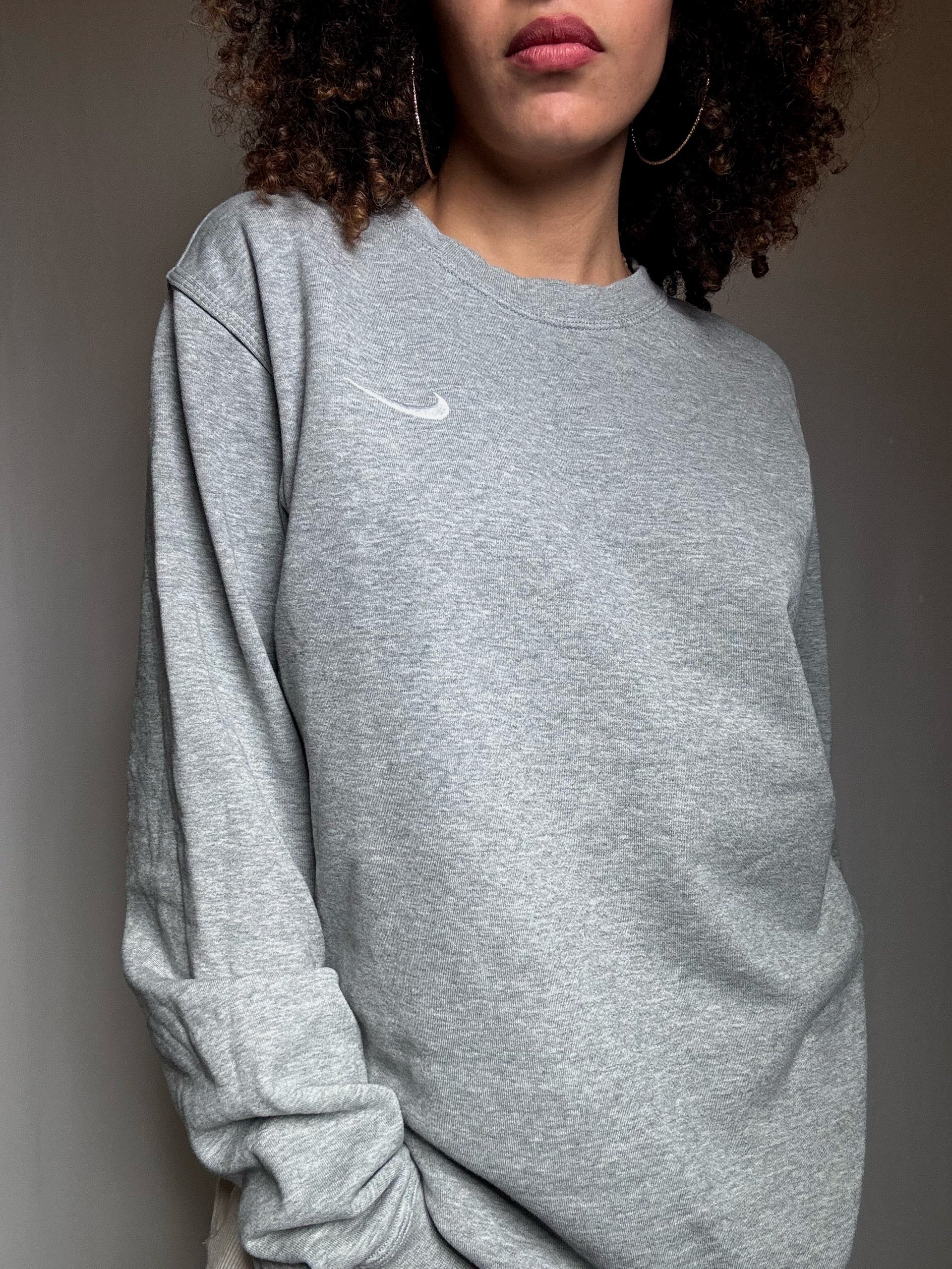 Sweat gris Nike L vintage