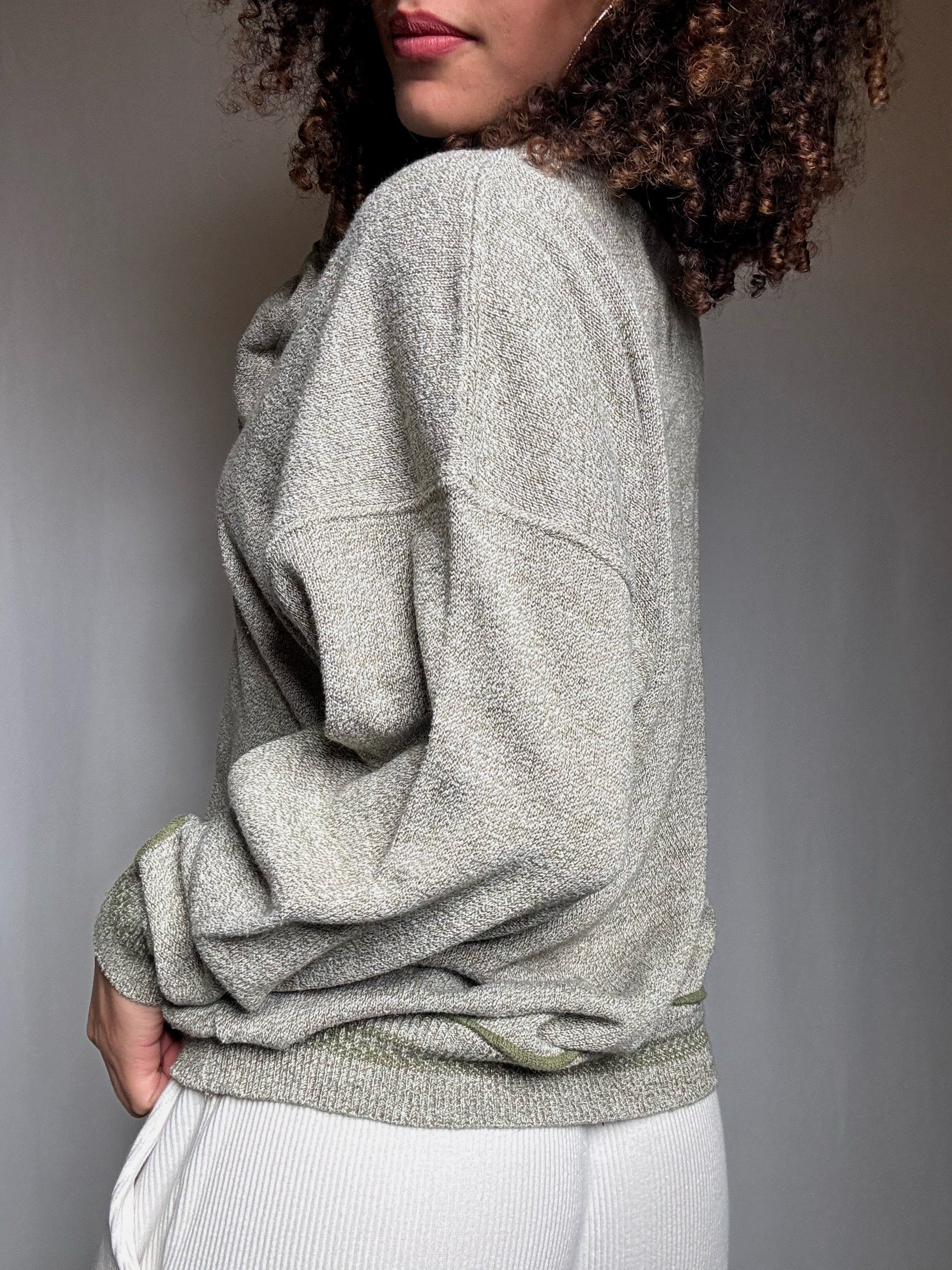 Pull en maille chinée verte brodée XL vintage