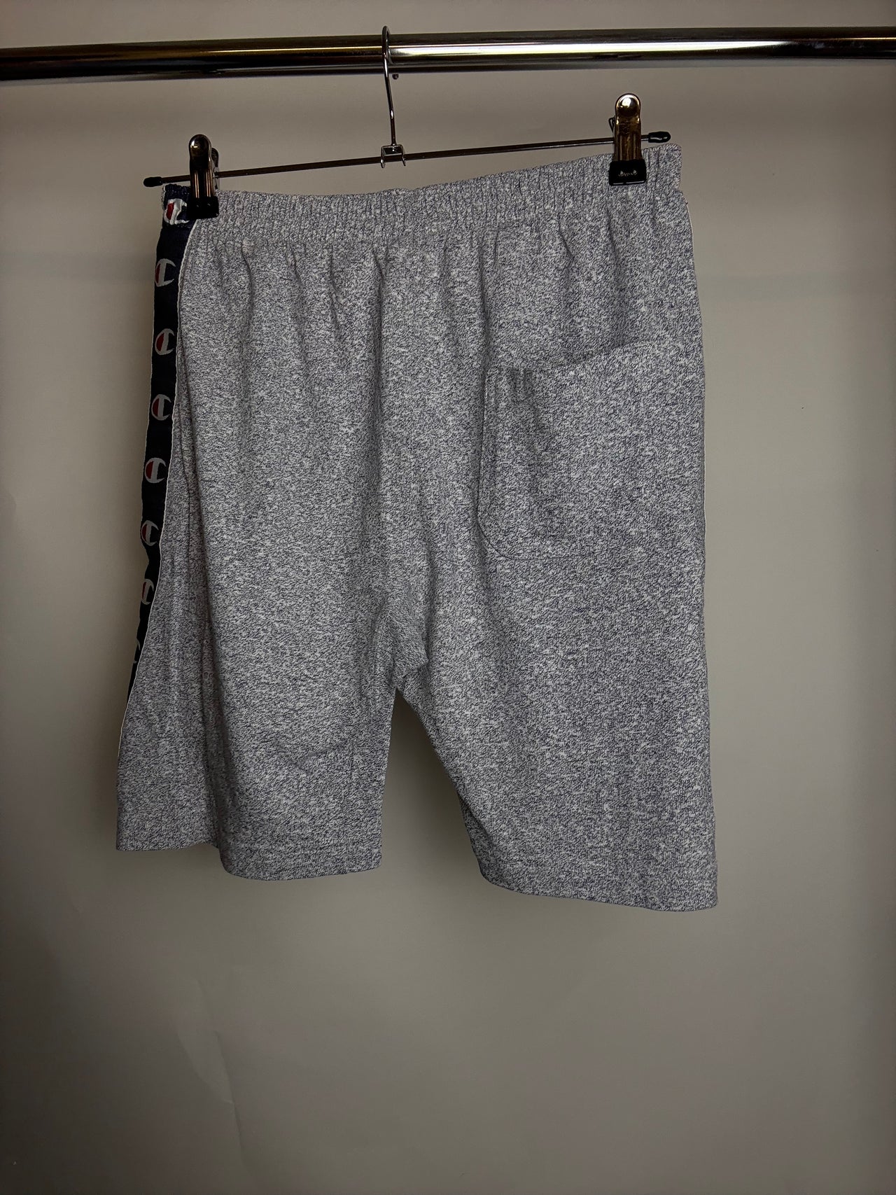Short de sport champion M braderie