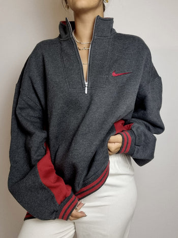 Pull vintage gris et rouge Nike XL premium