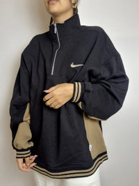 Vintage schwarz-beiger Nike L Premium-Pullover