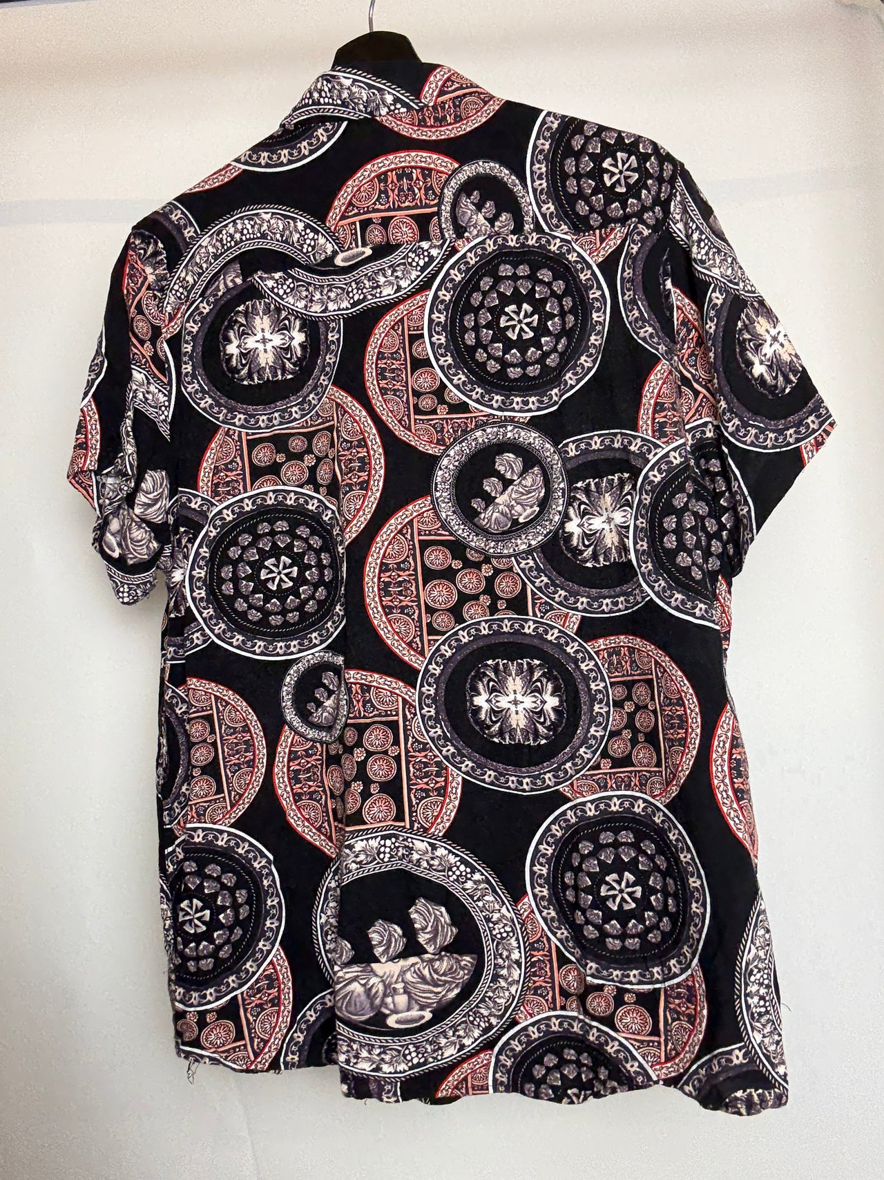 Chemisette en viscose à motif M braderie