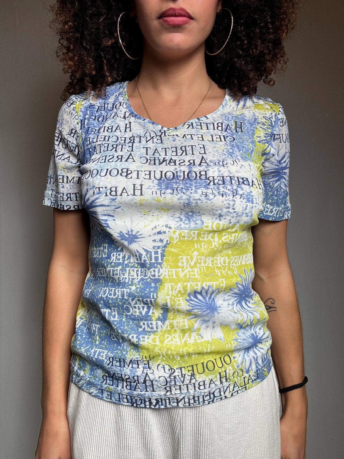 Top en mesh bleu et jaune S vintage