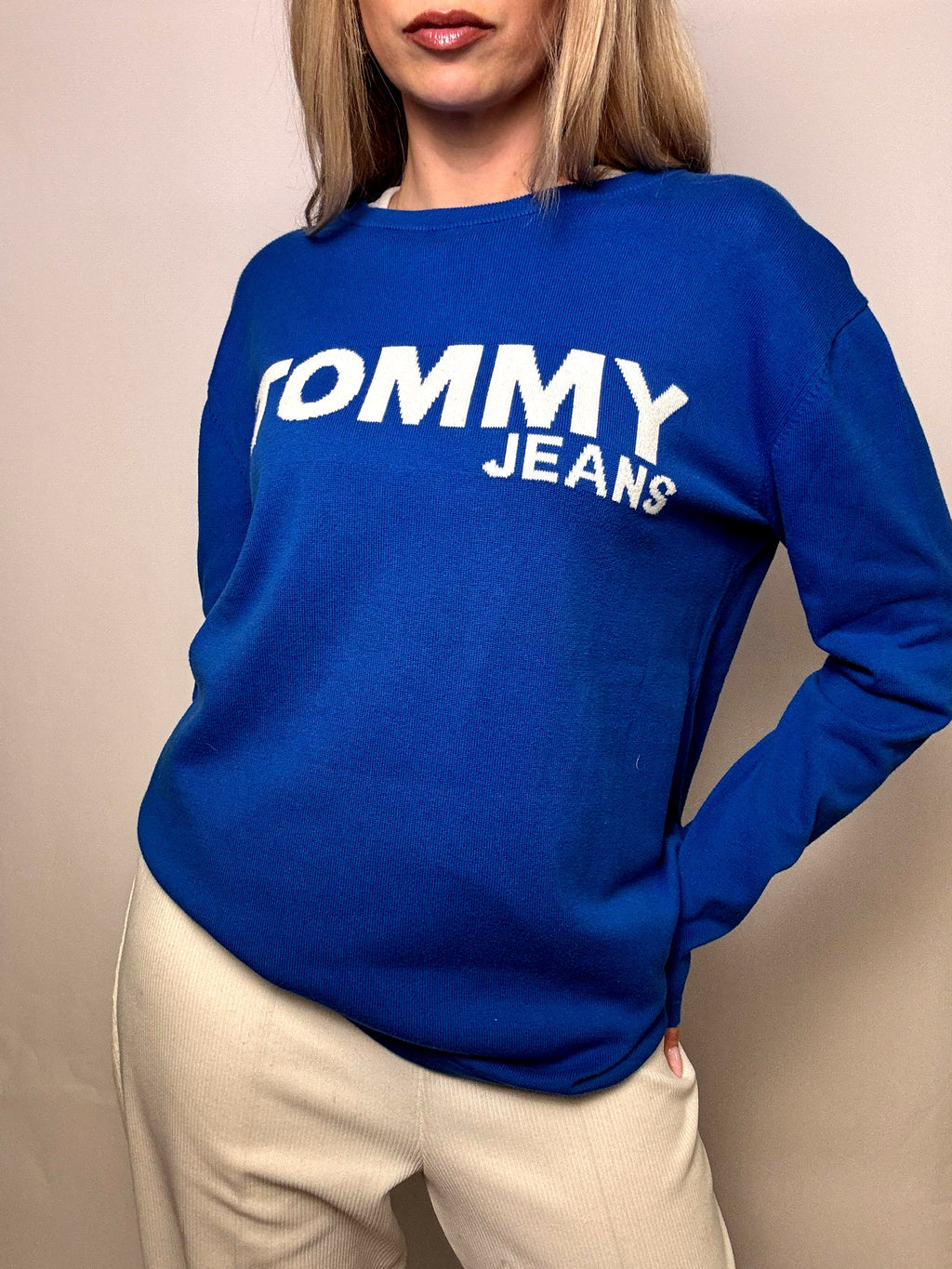 Vintage TOMMY HILFIGER L blue crew neck sweater