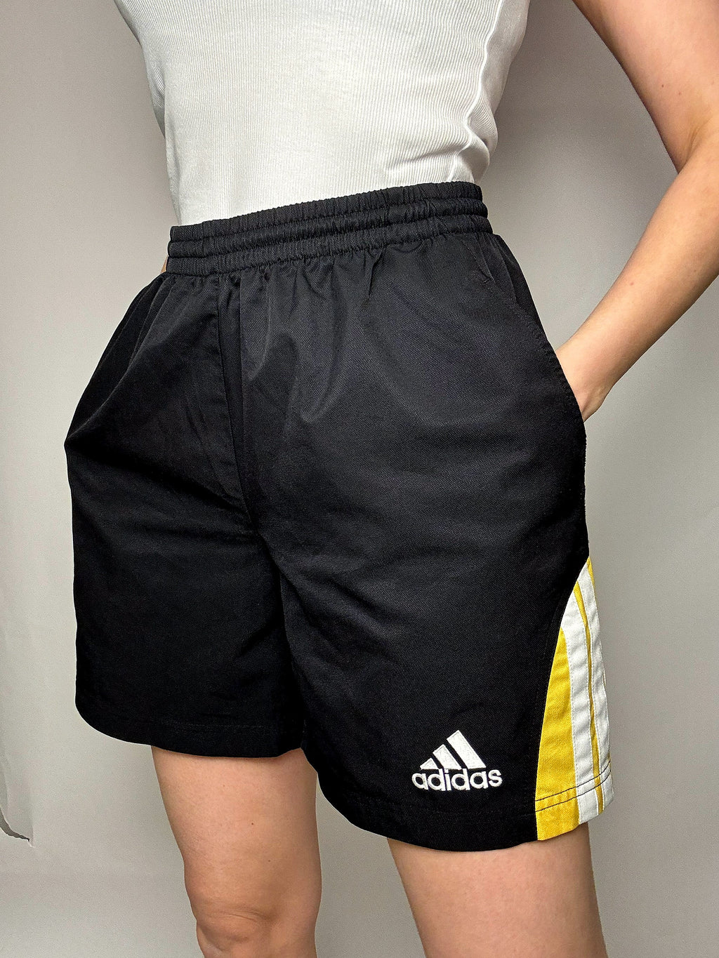 Black ADIDAS sports shorts L/XL vintage