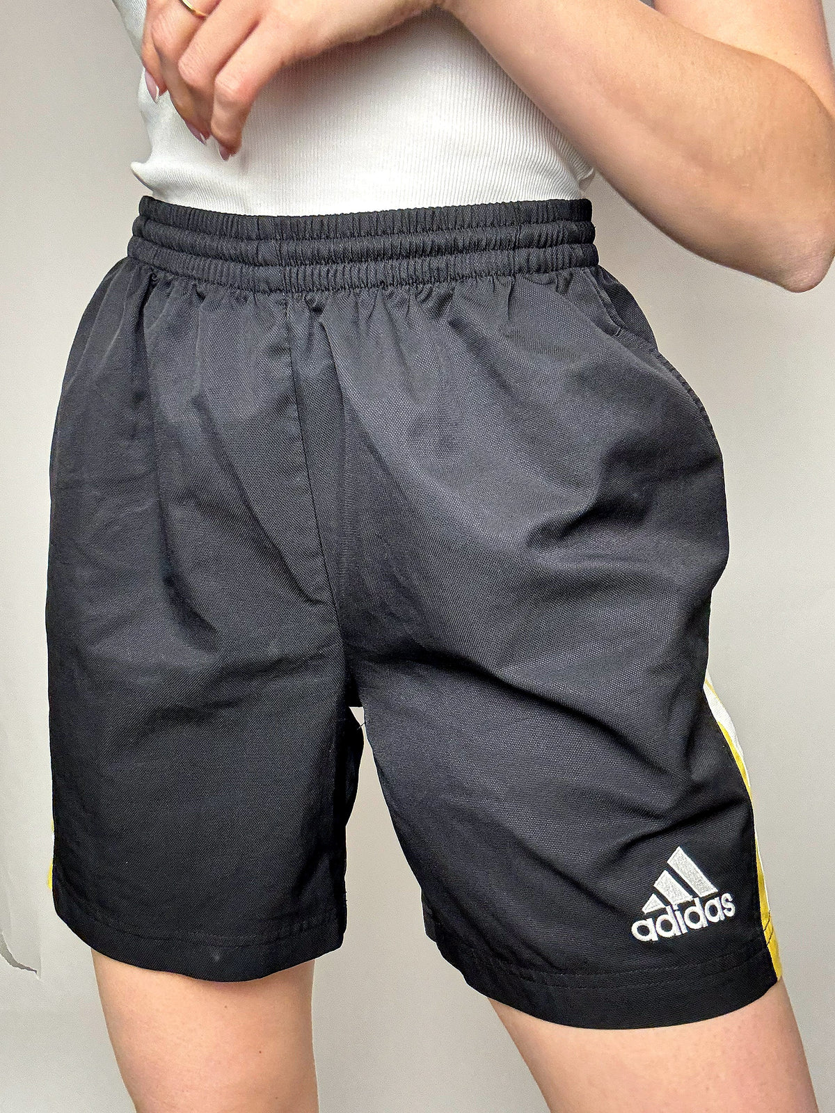 Black ADIDAS sports shorts L/XL vintage