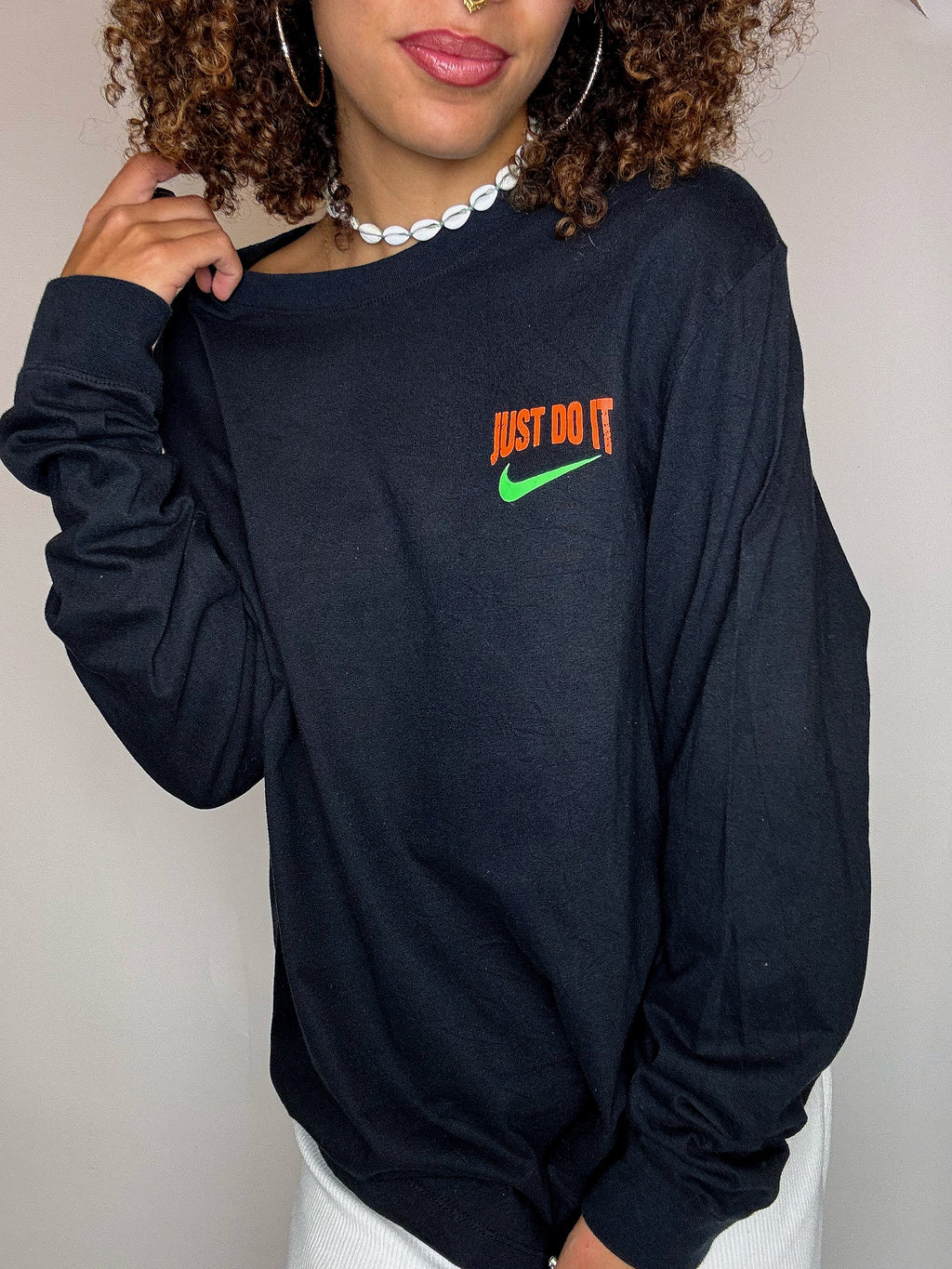 Schwarzes Vintage-Langarmshirt von NIKE, Größe XL