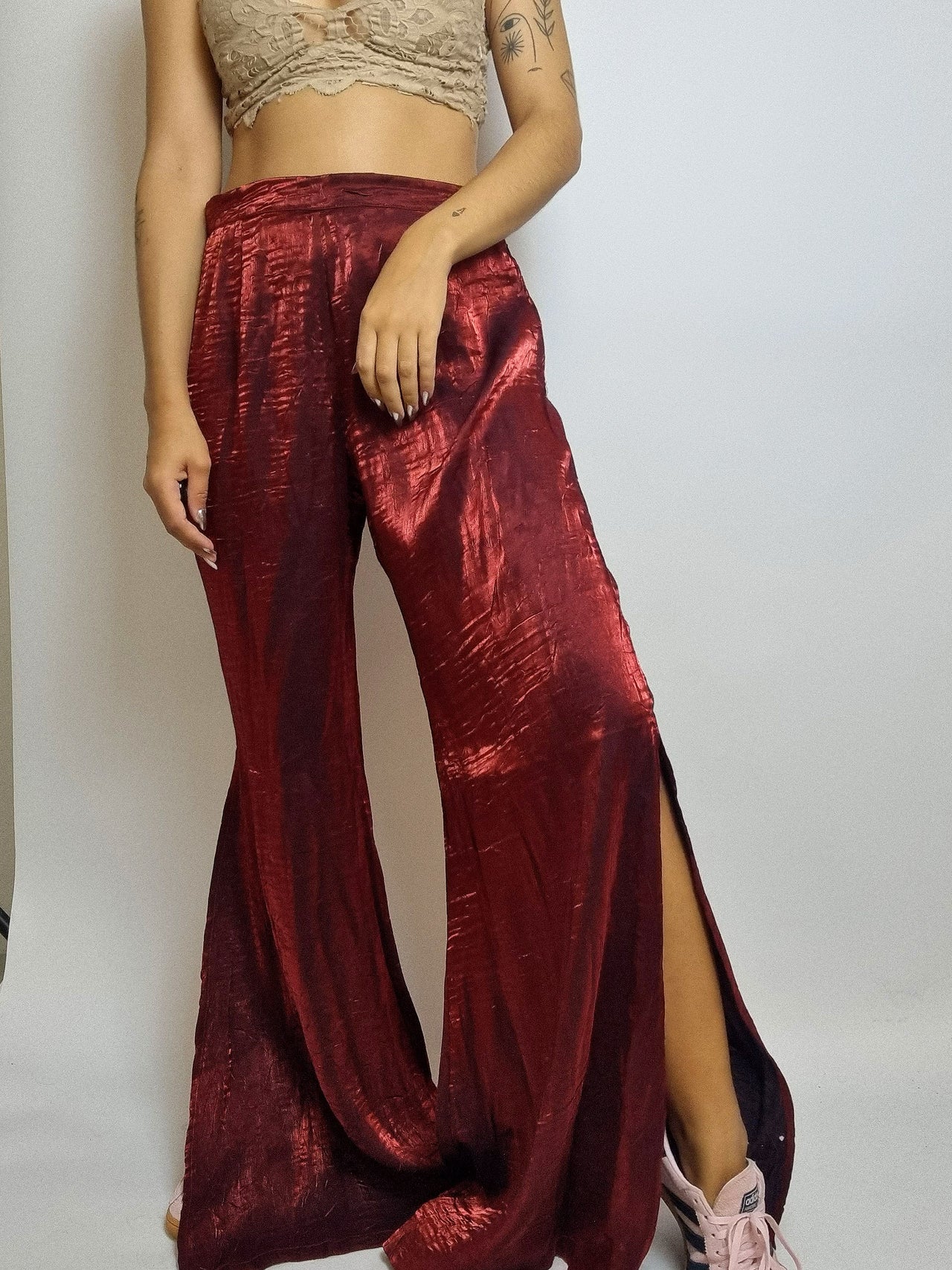 Vintage burgundy satin pants M