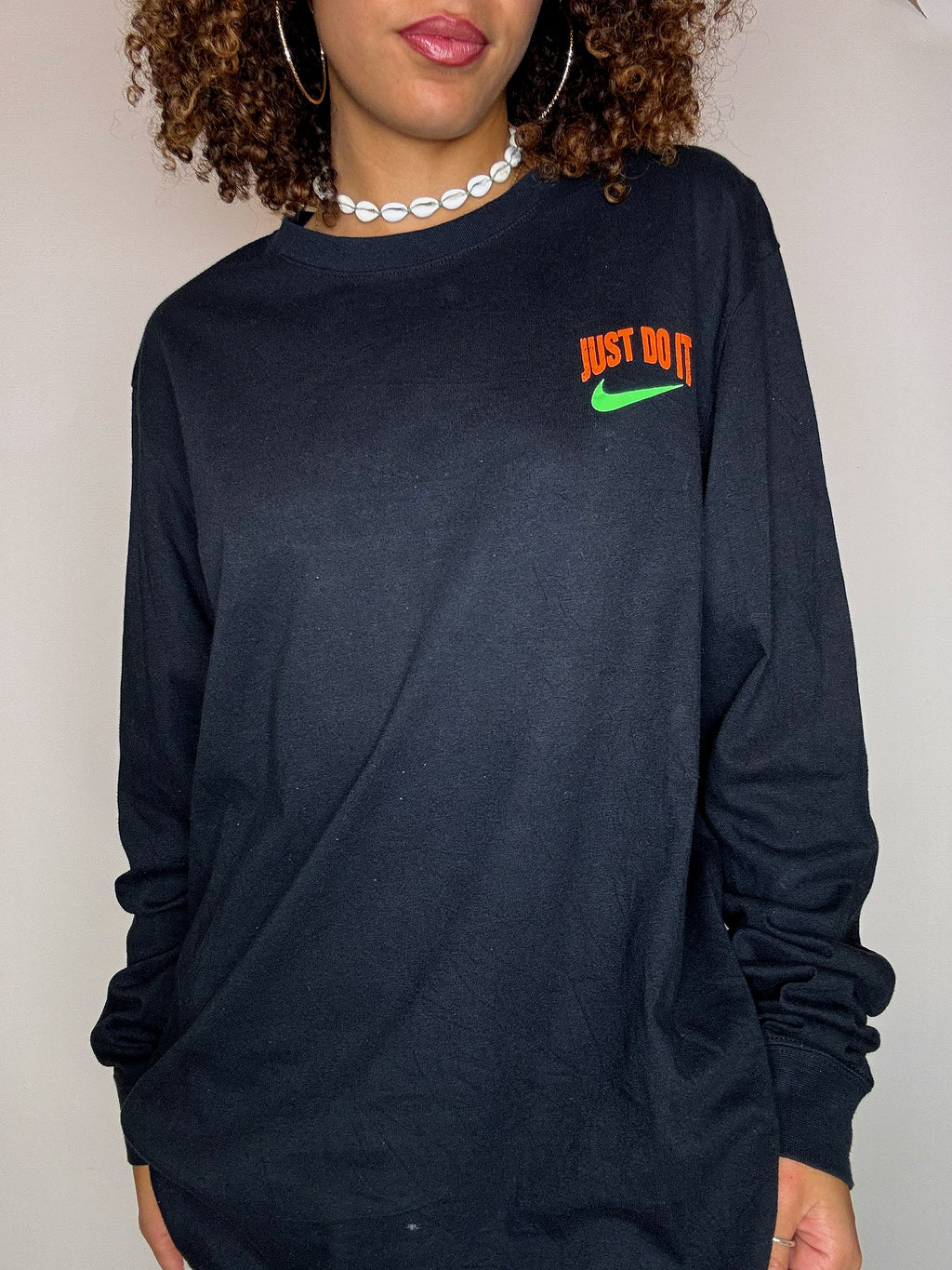Schwarzes Vintage-Langarmshirt von NIKE, Größe XL