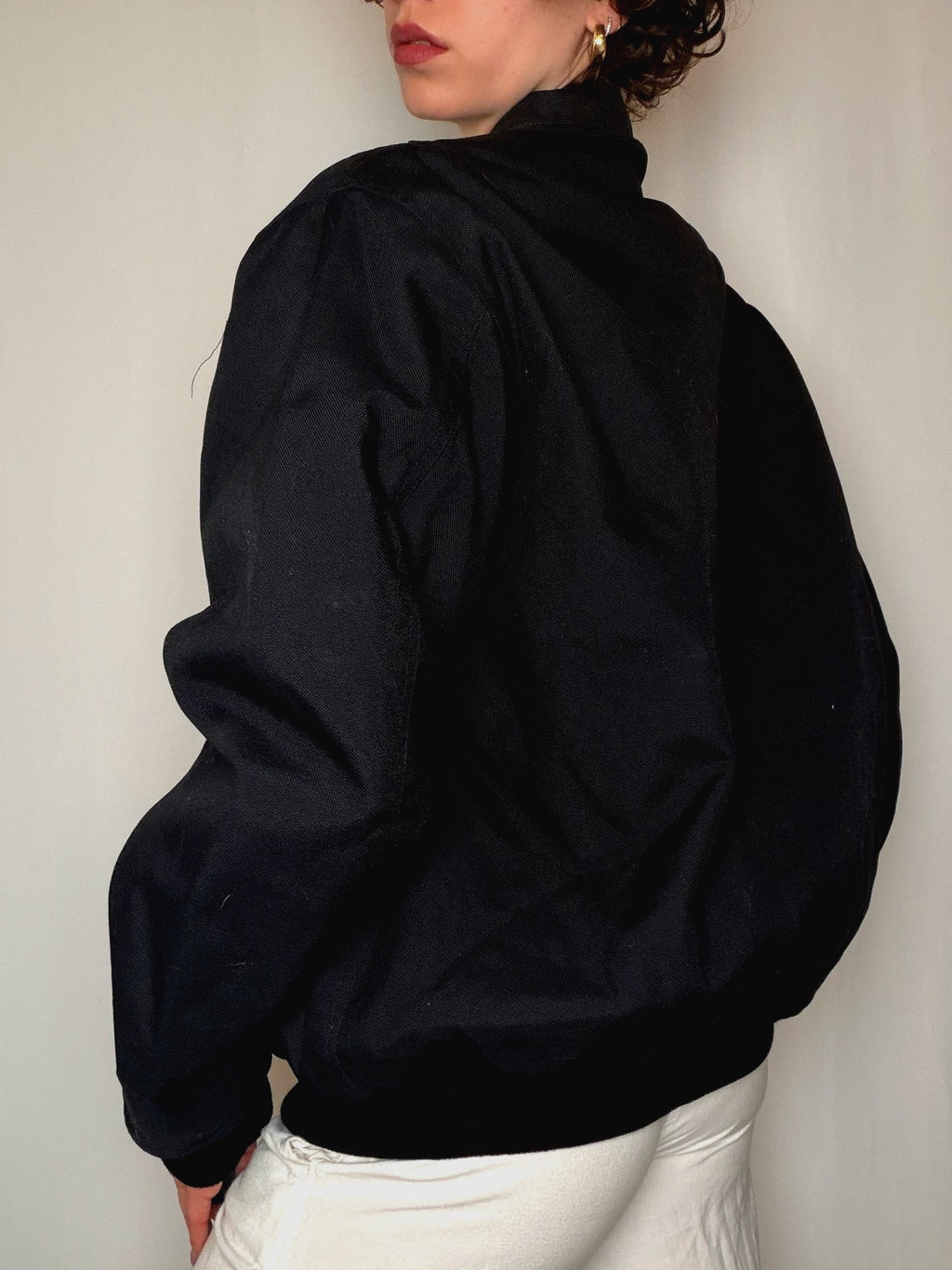 Bomber noir avec détails L vintage