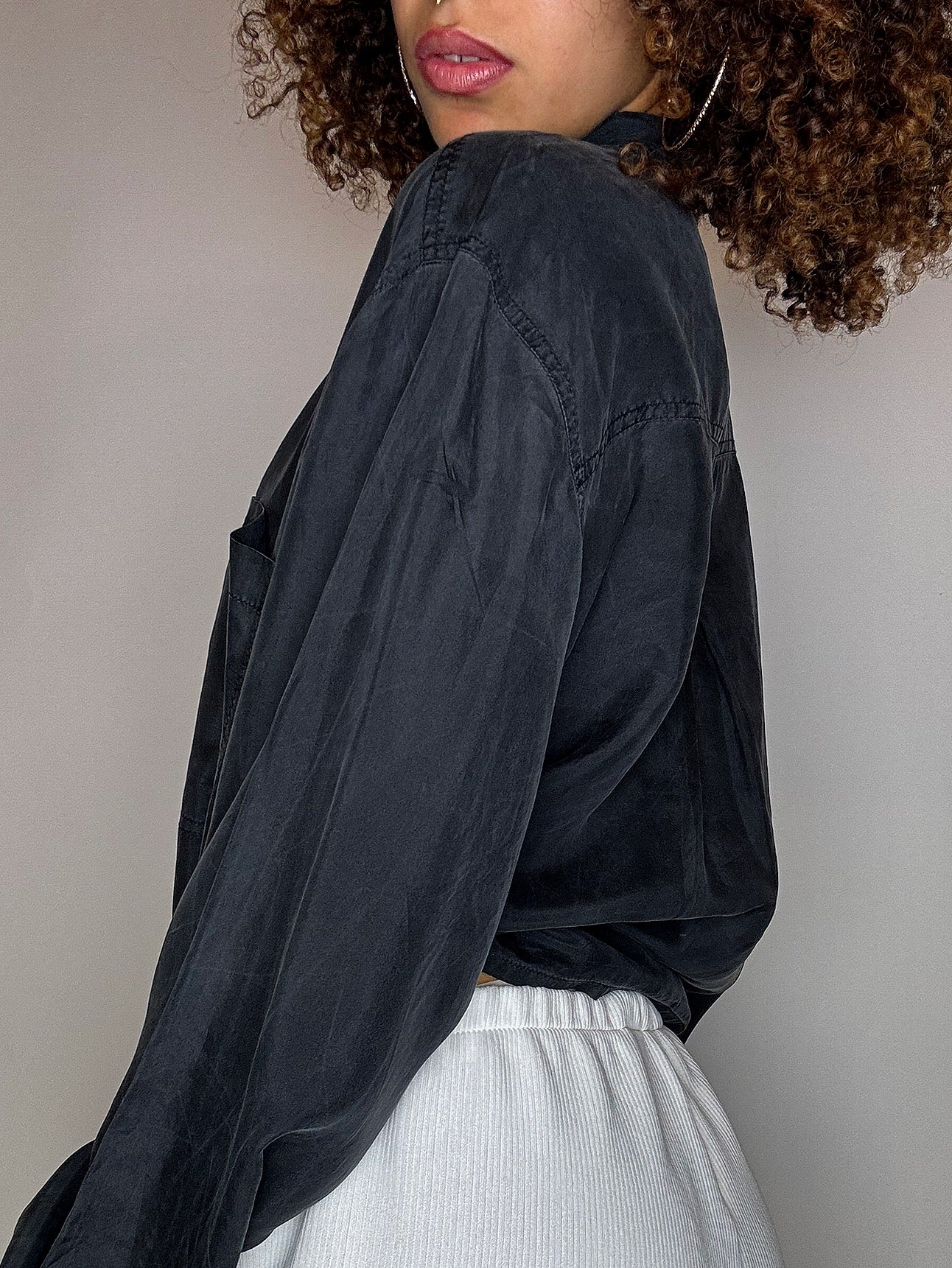 Chemise en soie noire XL vintage