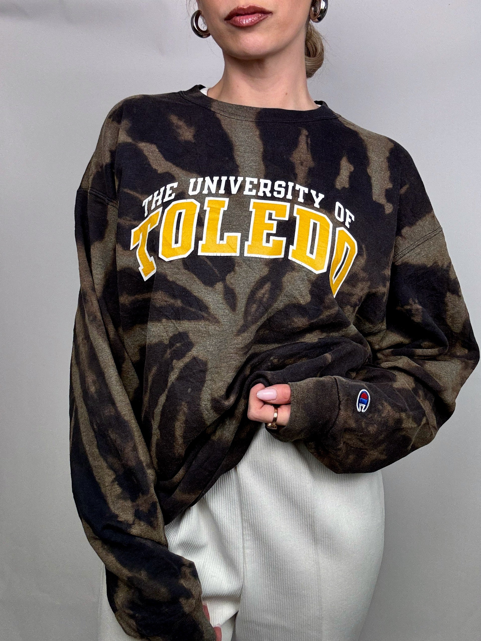TOLEDO x CHAMPION XL Vintage Washed Rundhals-Sweatshirt