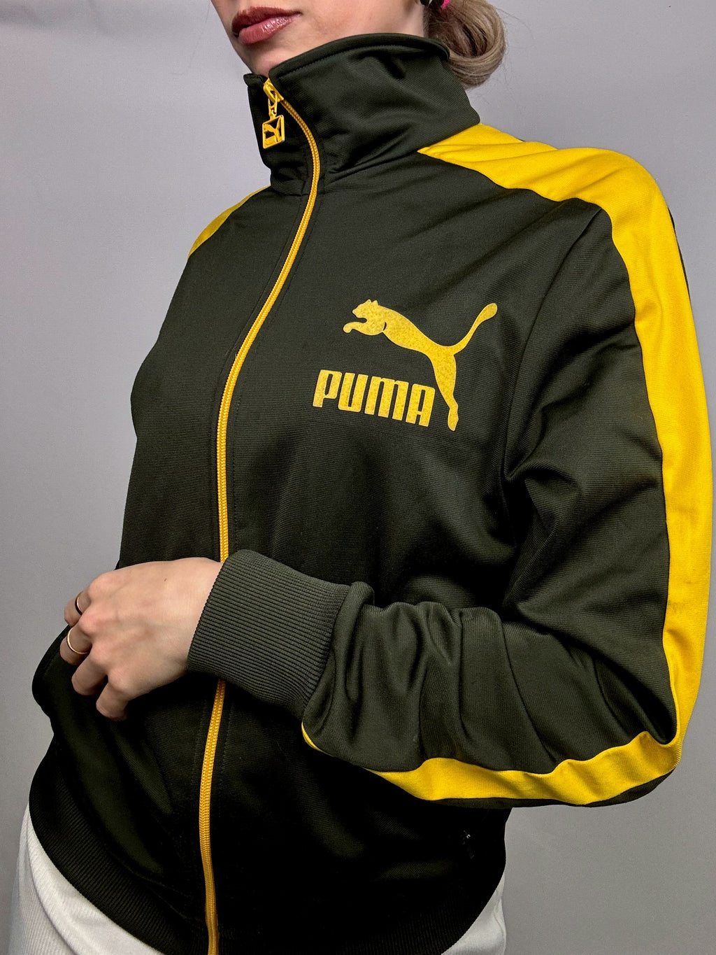 PUMA S/M Vintage Khaki und Gelbe Nylonjacke