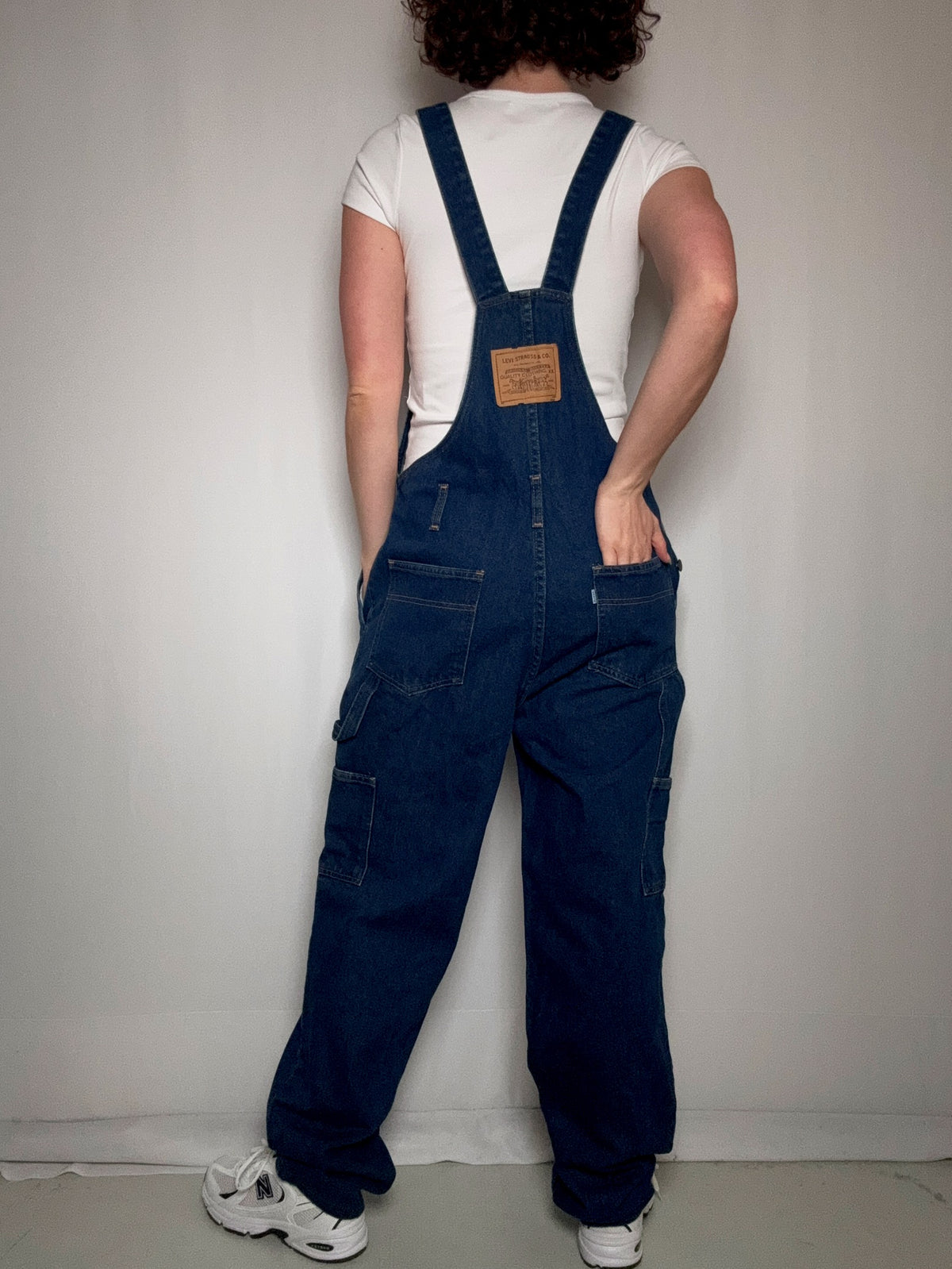 Vintage Levi's L Jeans-Latzhose