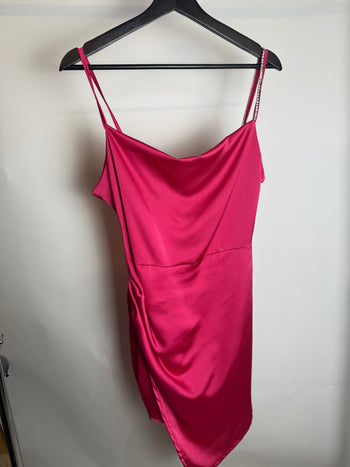 Robe de soirée satinée fuchsia S braderie