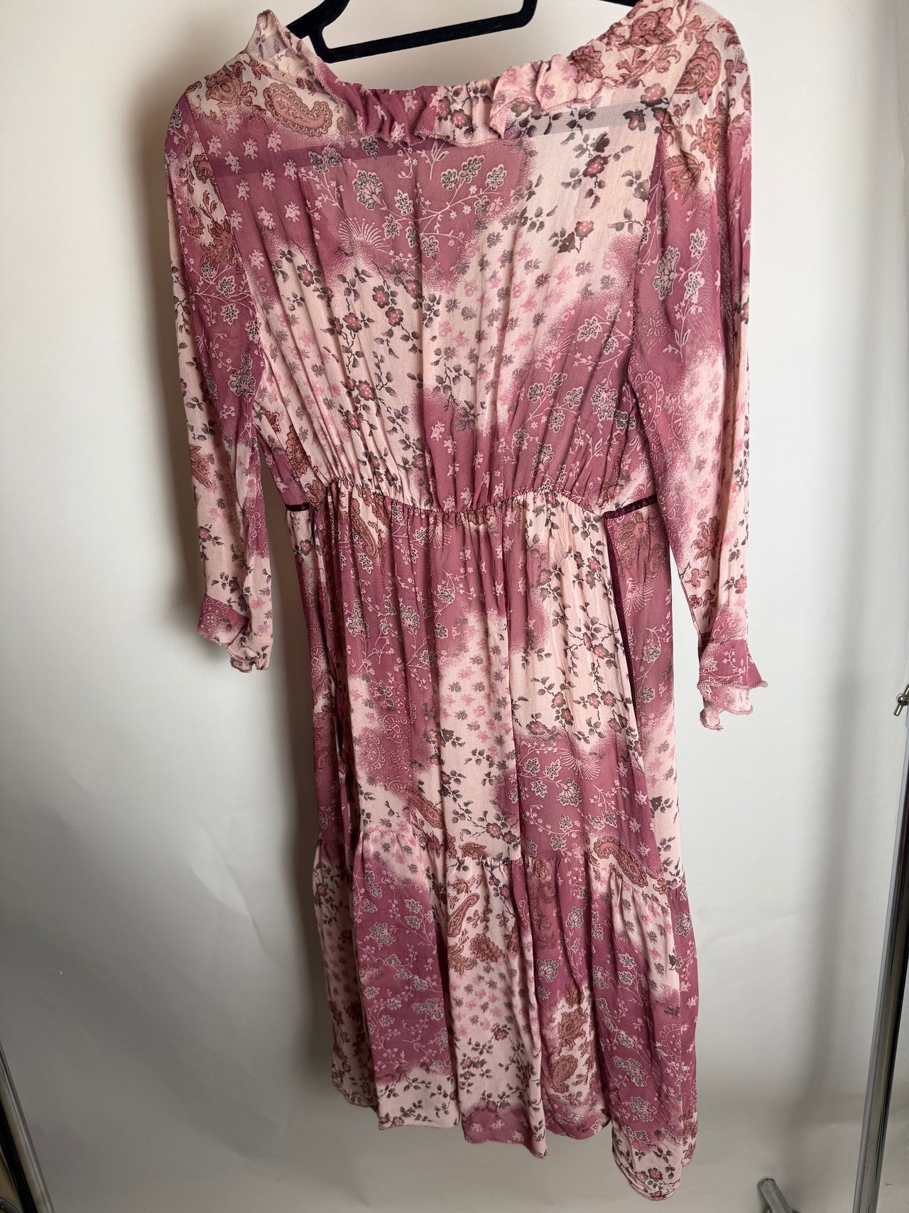 Robe fluide rose à fleurs M braderie