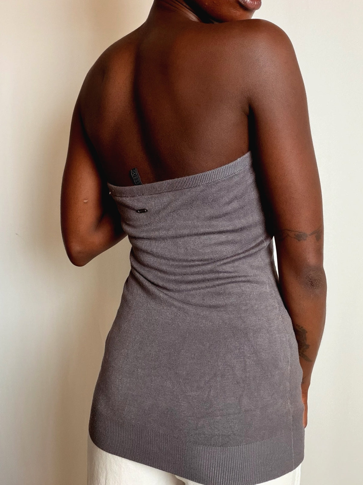 Top bandeau gris Guess M vintage