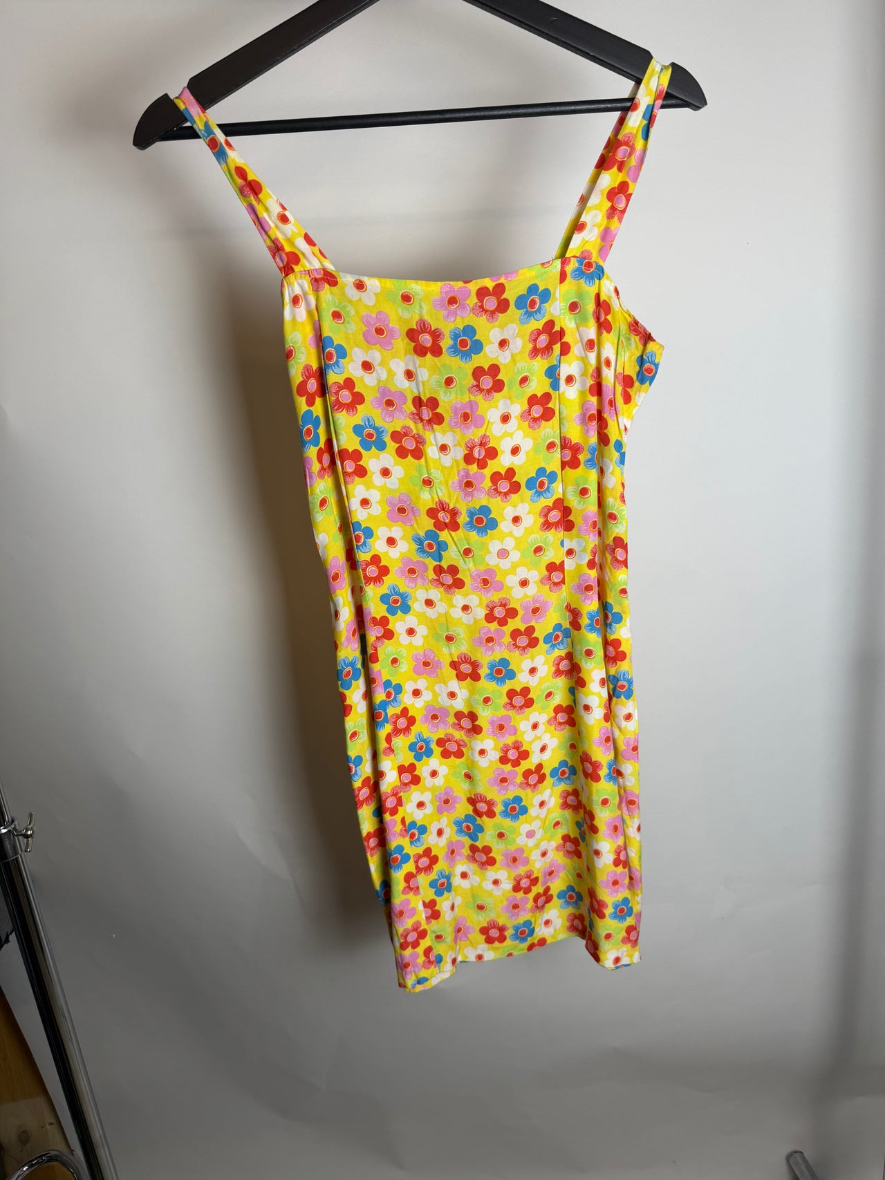 Robe a bretelle jaune XS/S braderie