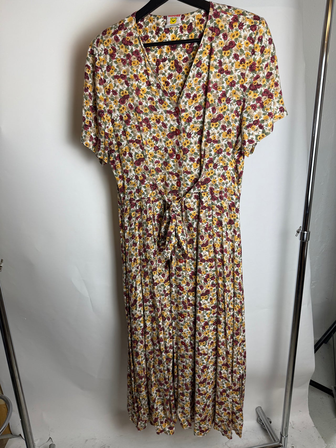 Robe a fleurs couleurs chaudes L/XL braderie