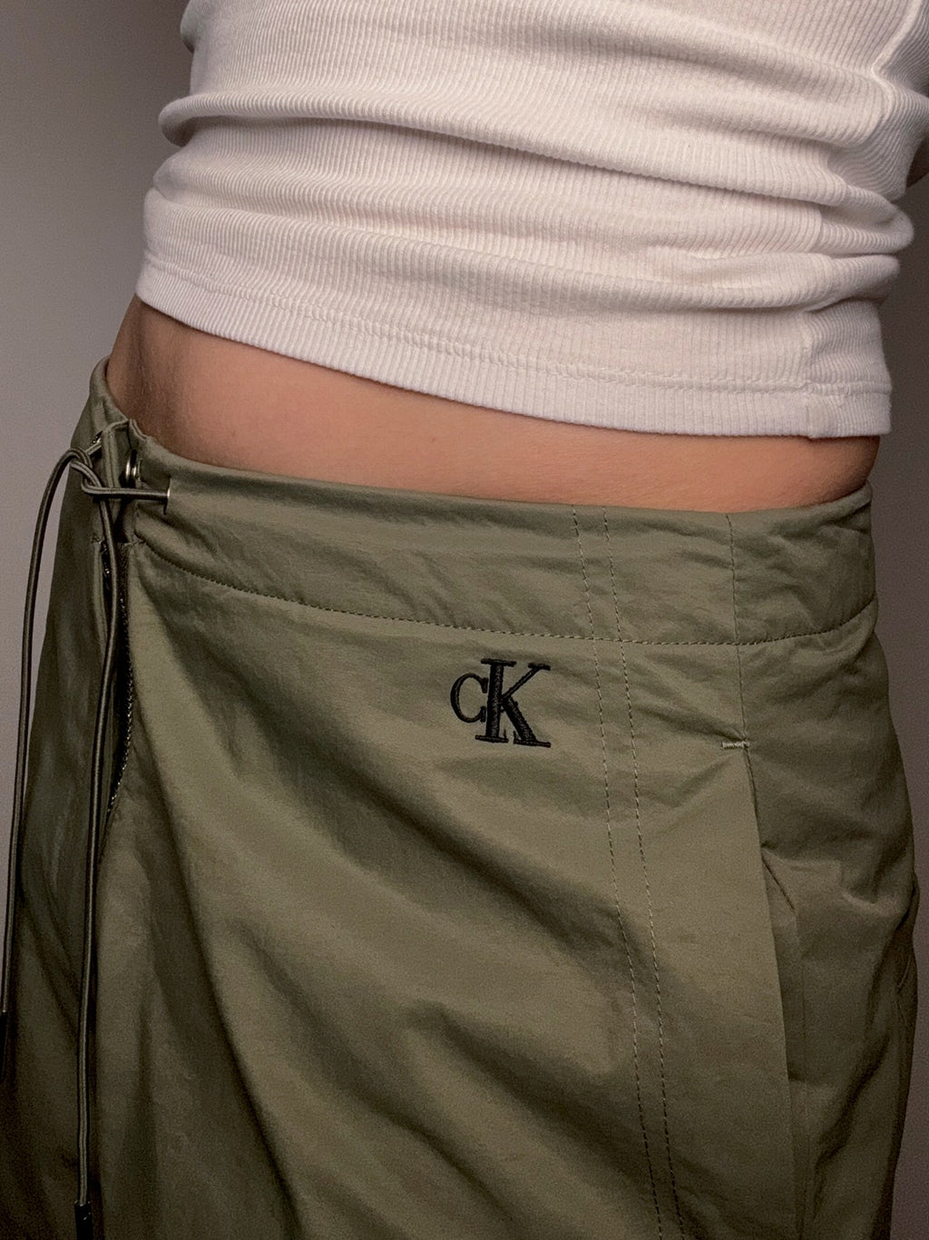 Pantalon parachute Calvin Klein M vintage